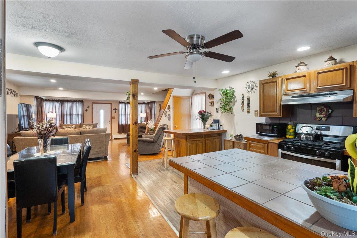 345 Evans Avenue, Elmont, NY 11003