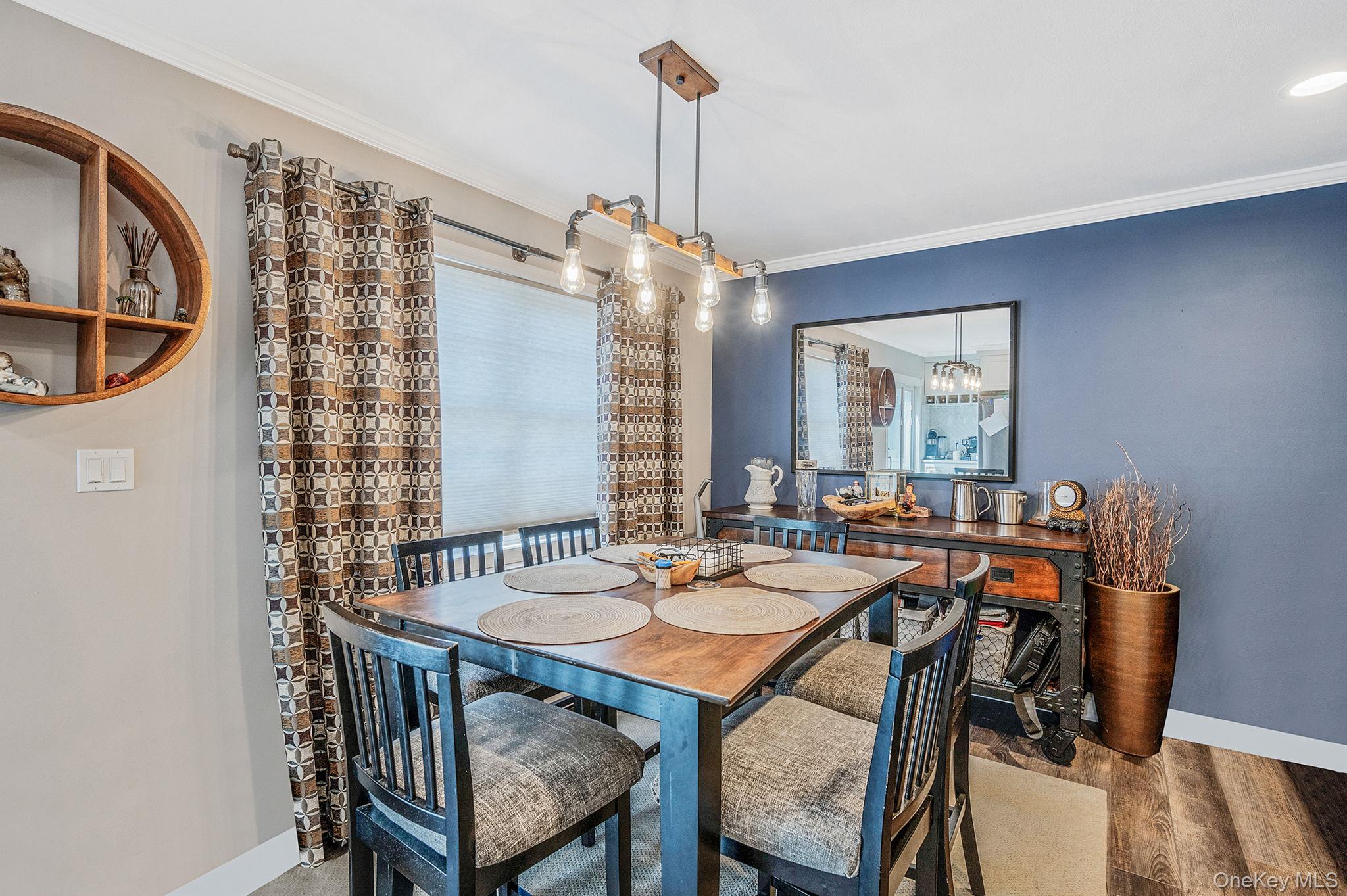 460 Old Town Rd # 7G, Port Jefferson Station, NY 11776