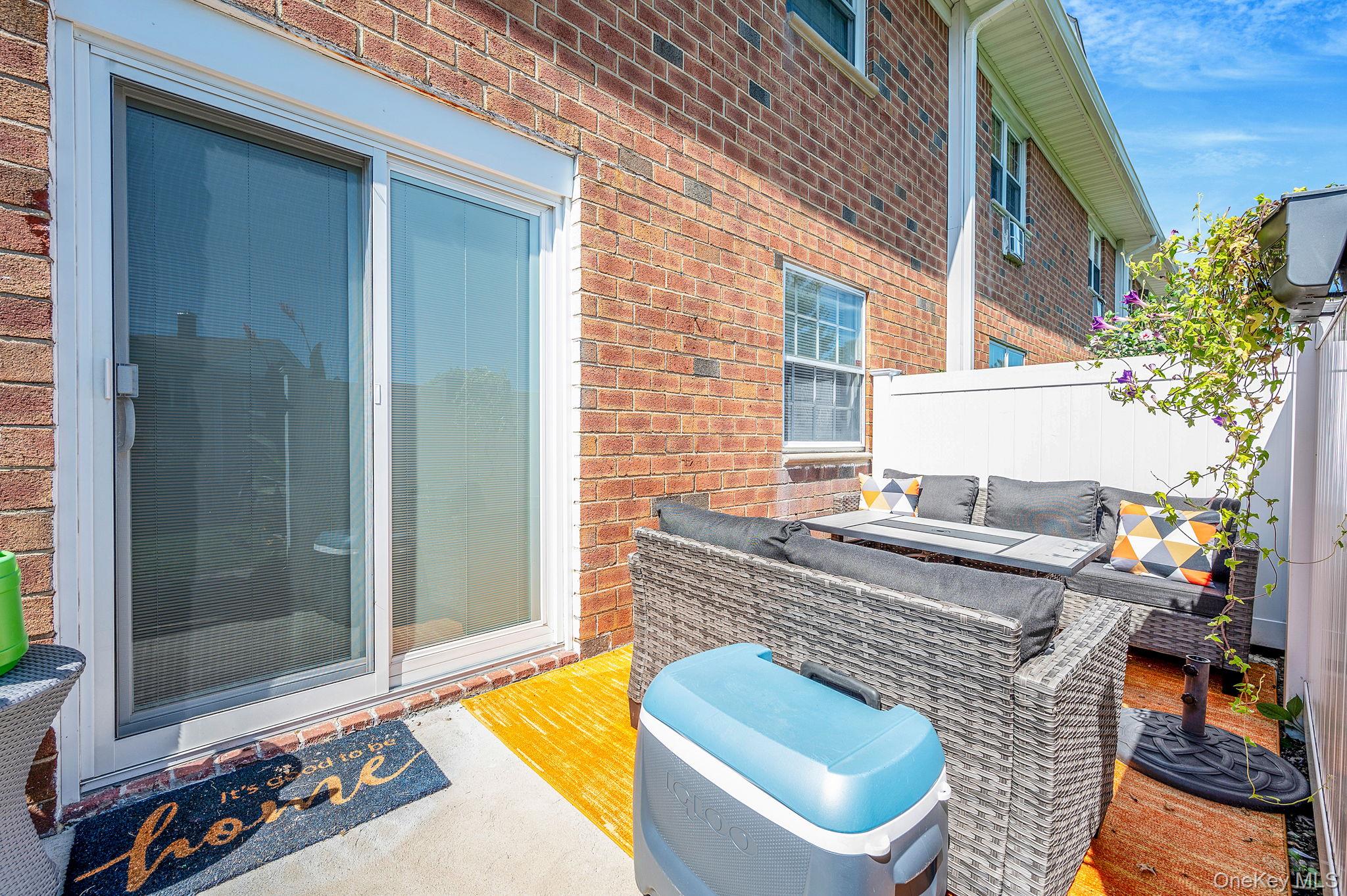 460 Old Town Rd # 7G, Port Jefferson Station, NY 11776