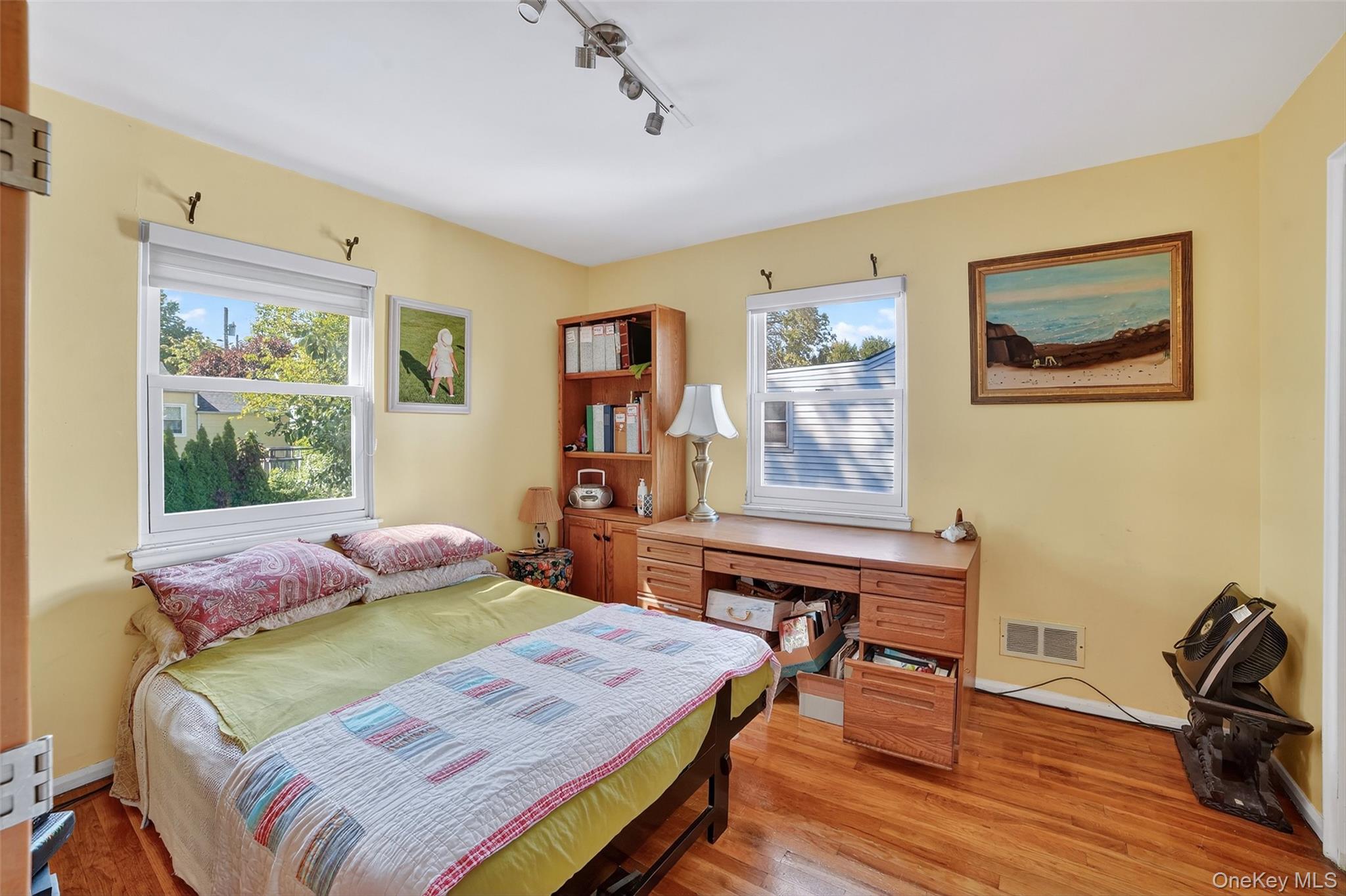 102 Clinton Avenue, New Rochelle, NY 10801