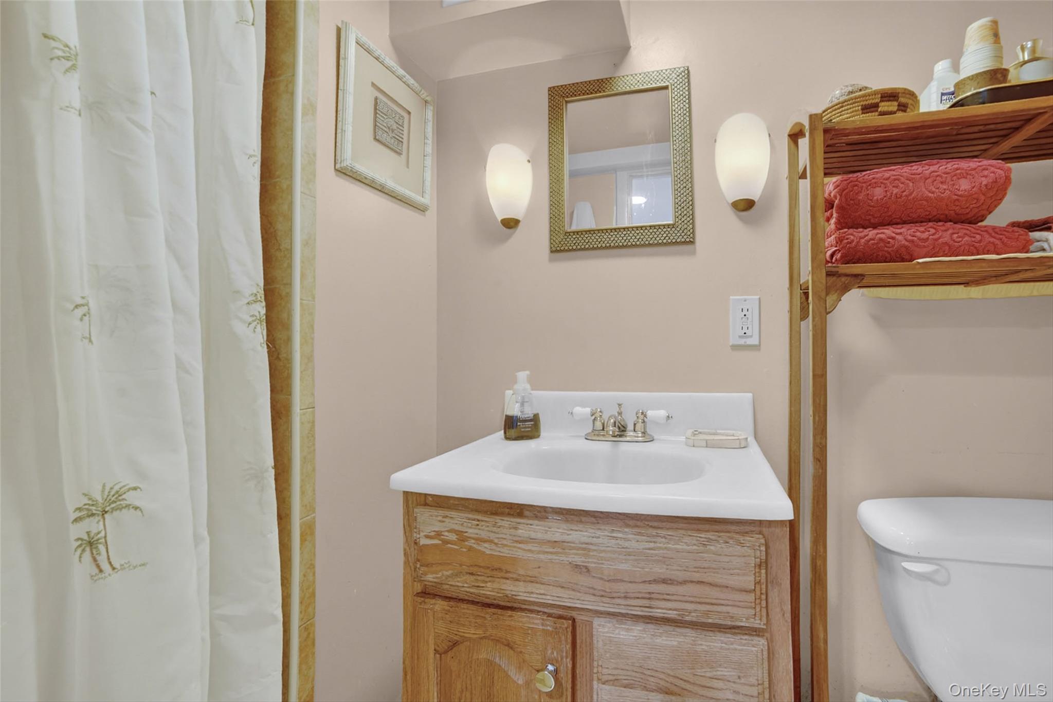 102 Clinton Avenue, New Rochelle, NY 10801