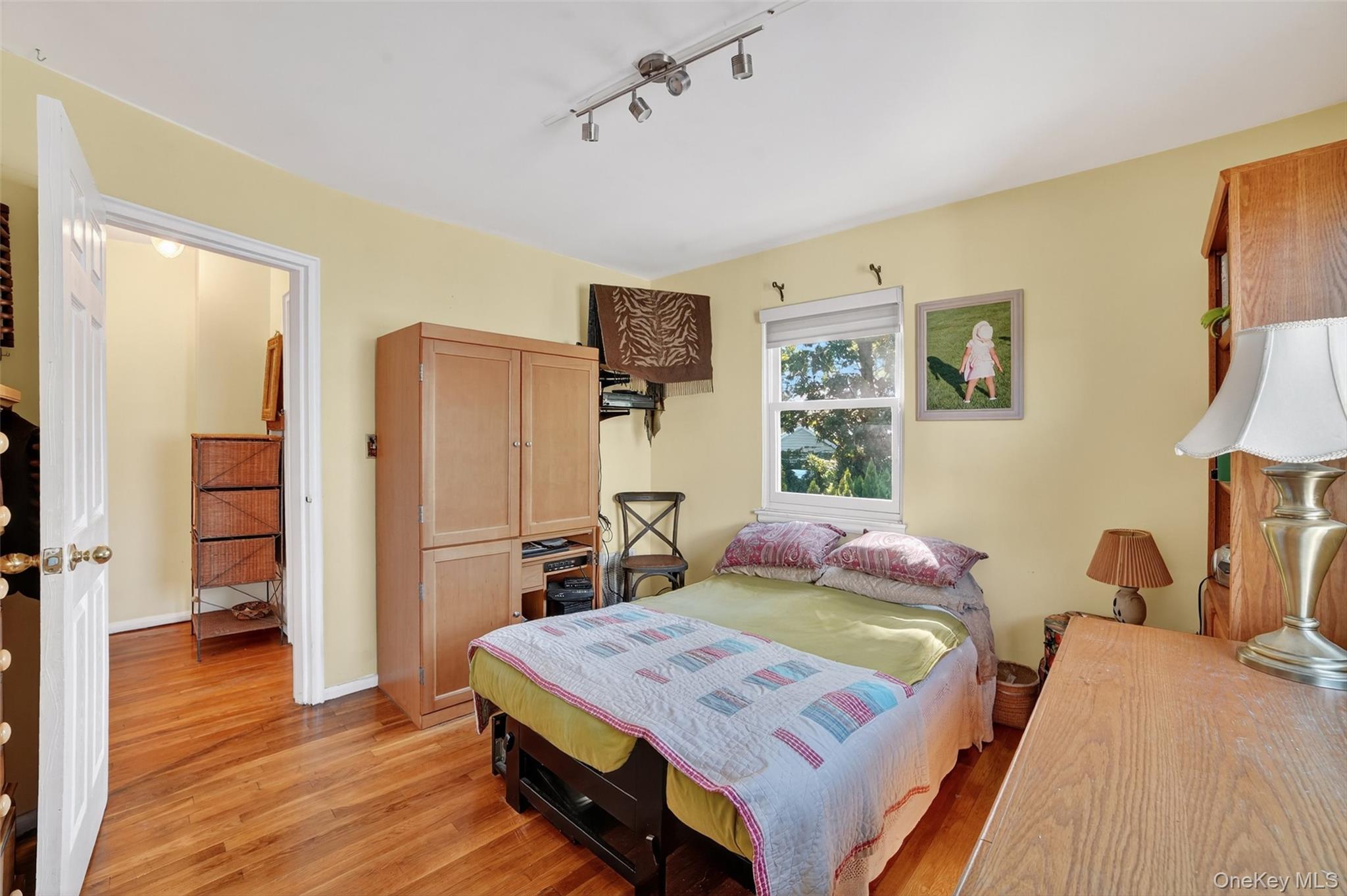 102 Clinton Avenue, New Rochelle, NY 10801