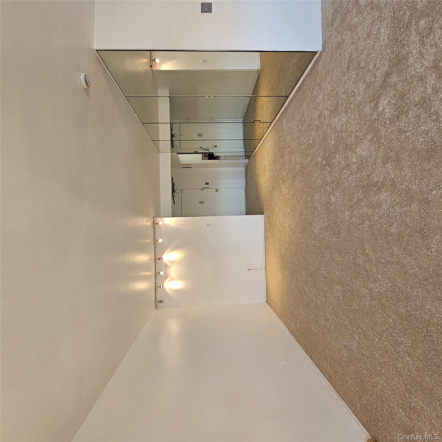 20 Wendell Street # E2, Hempstead, NY 11550