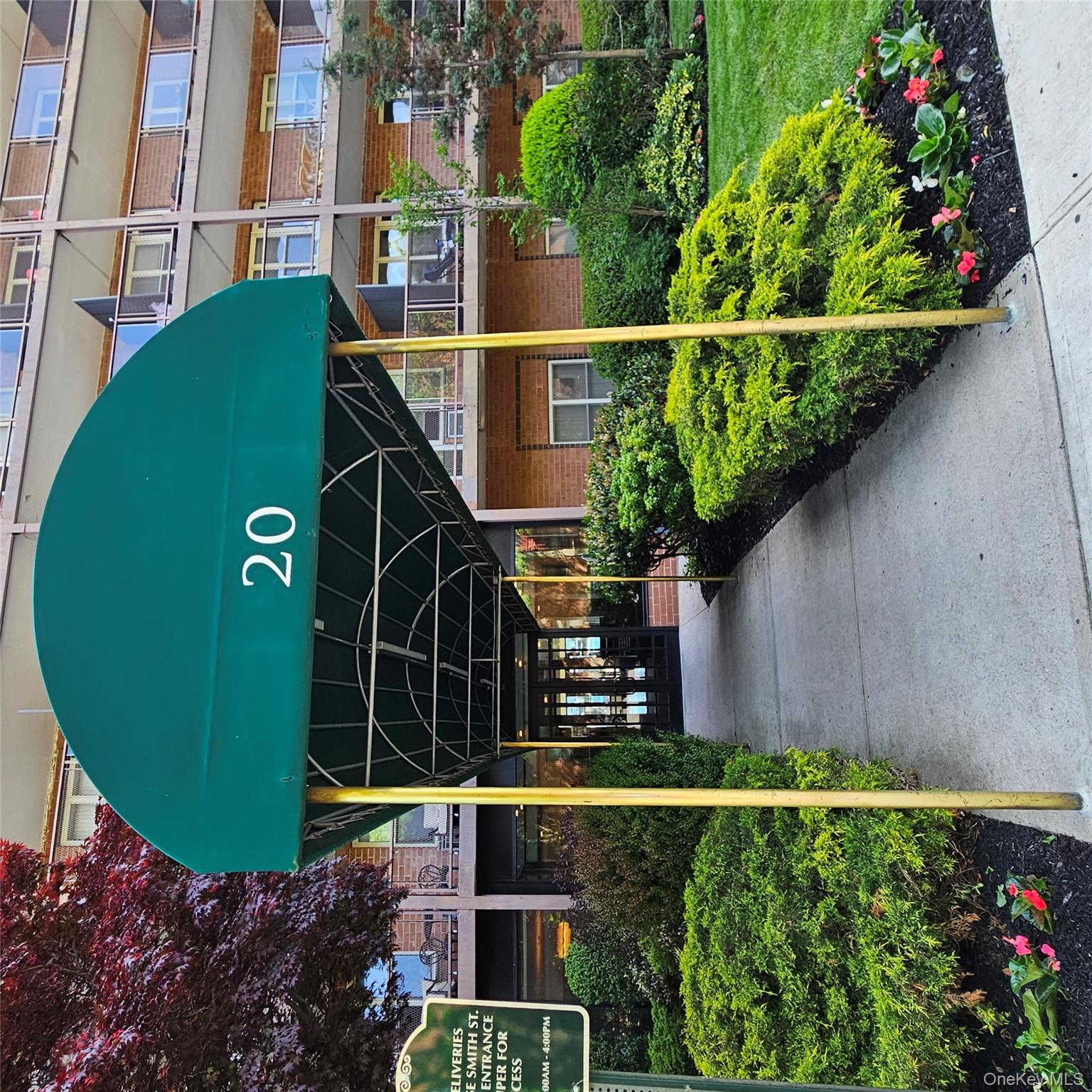 20 Wendell Street # E2, Hempstead, NY 11550