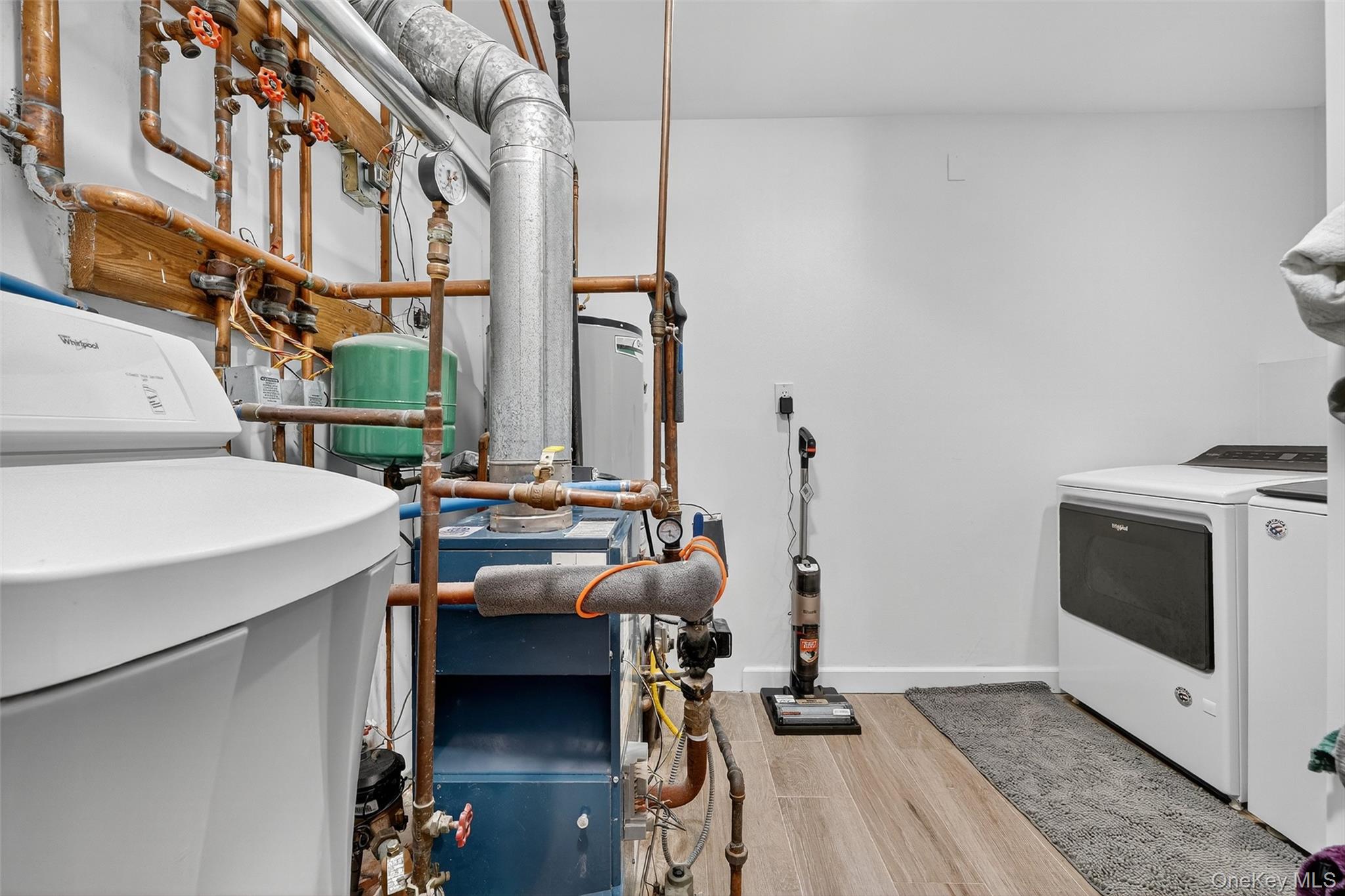 11 Saymor Drive, Bardonia, NY 10954