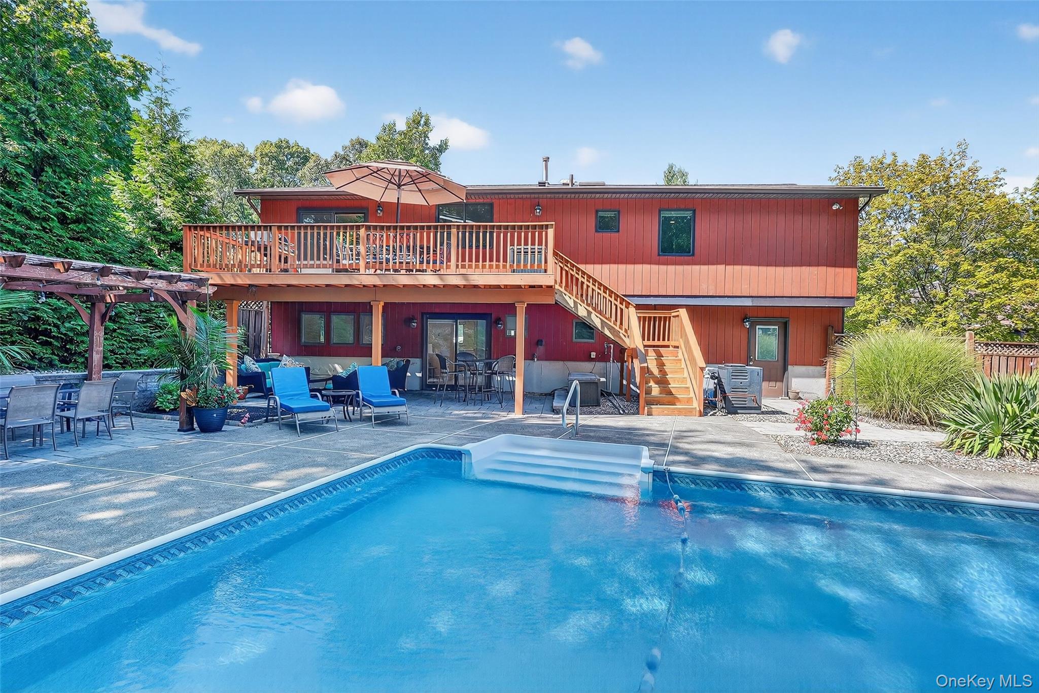 11 Saymor Drive, Bardonia, NY 10954