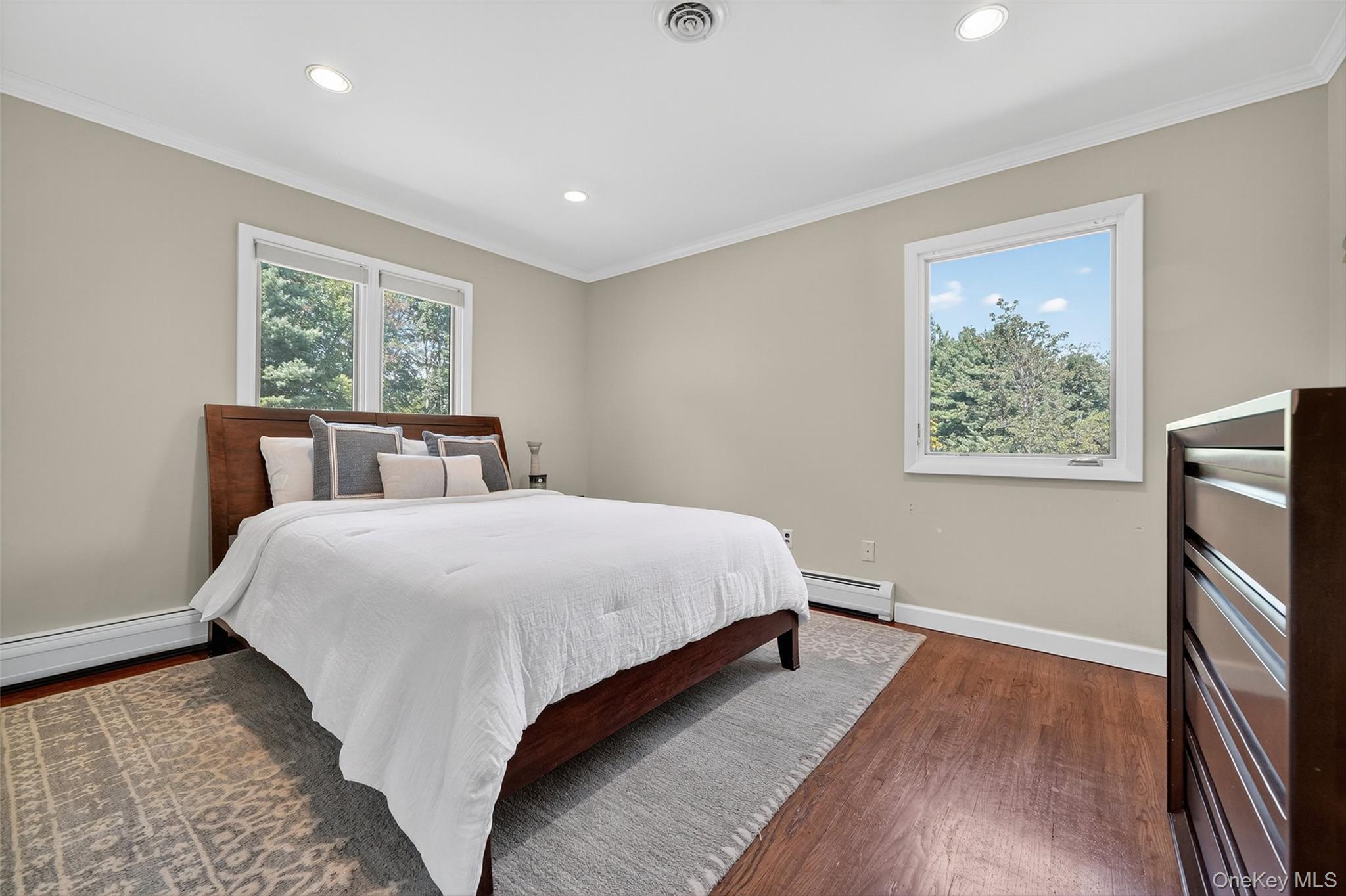 11 Saymor Drive, Bardonia, NY 10954