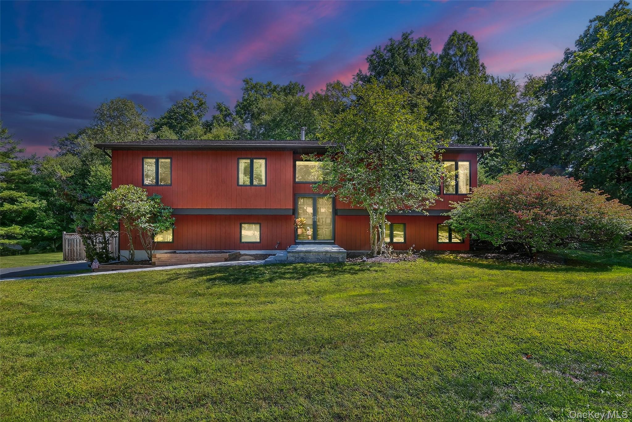 11 Saymor Drive, Bardonia, NY 10954