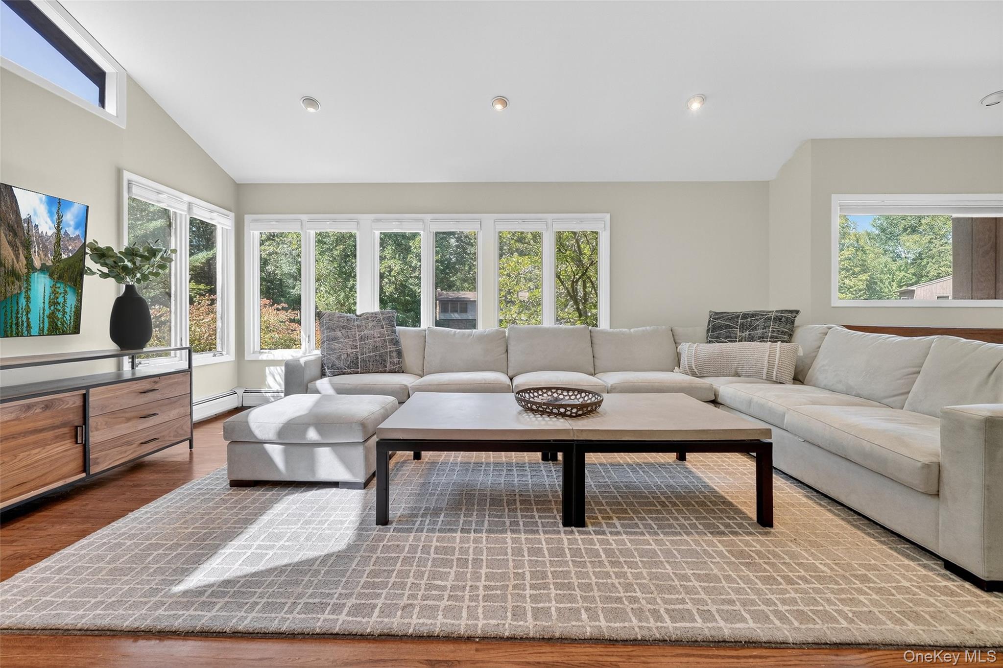 11 Saymor Drive, Bardonia, NY 10954