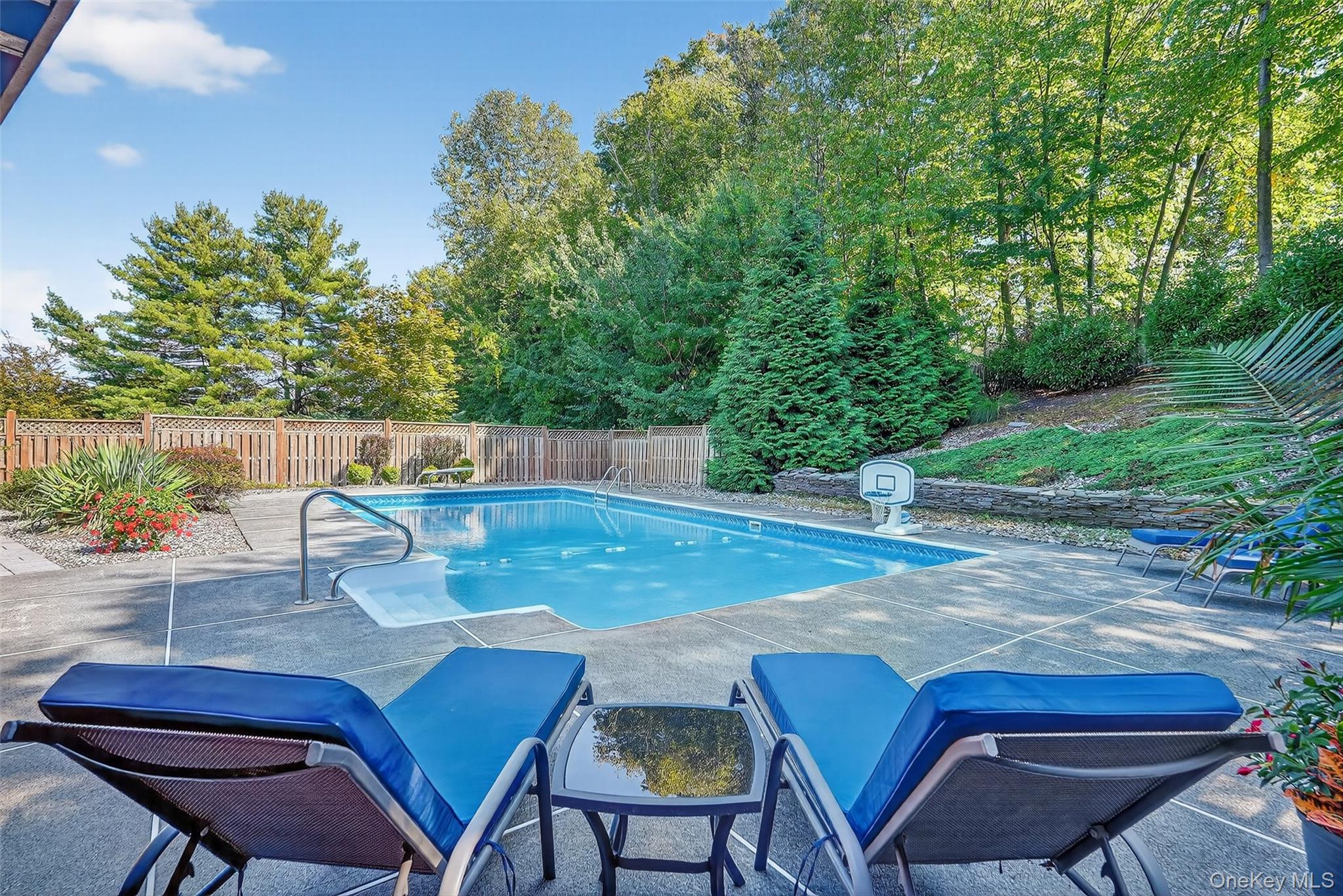 11 Saymor Drive, Bardonia, NY 10954