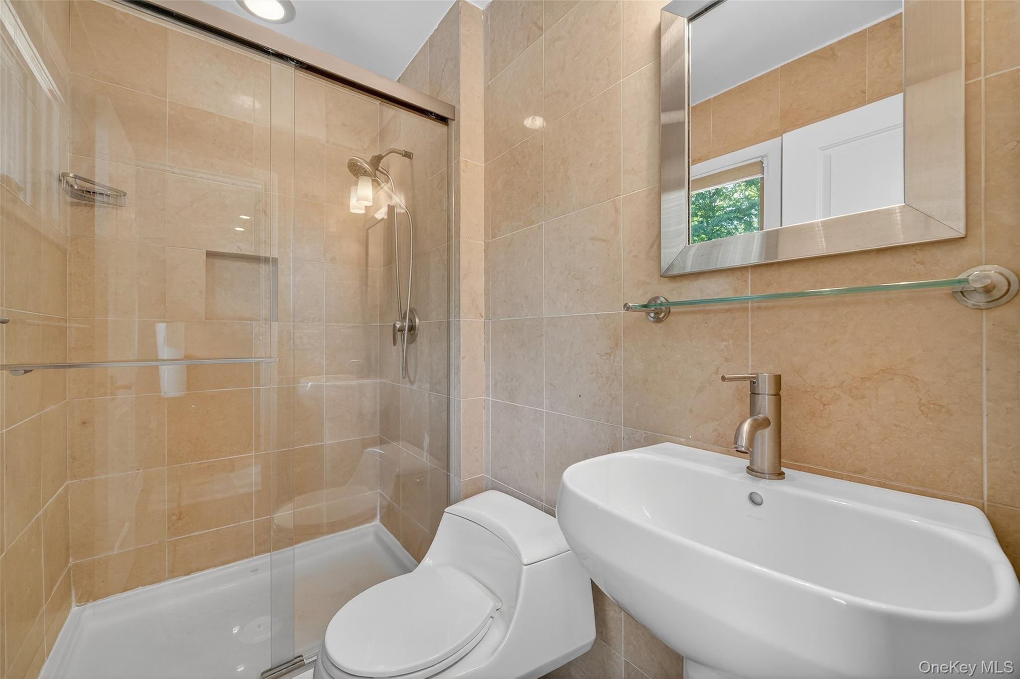 11 Saymor Drive, Bardonia, NY 10954