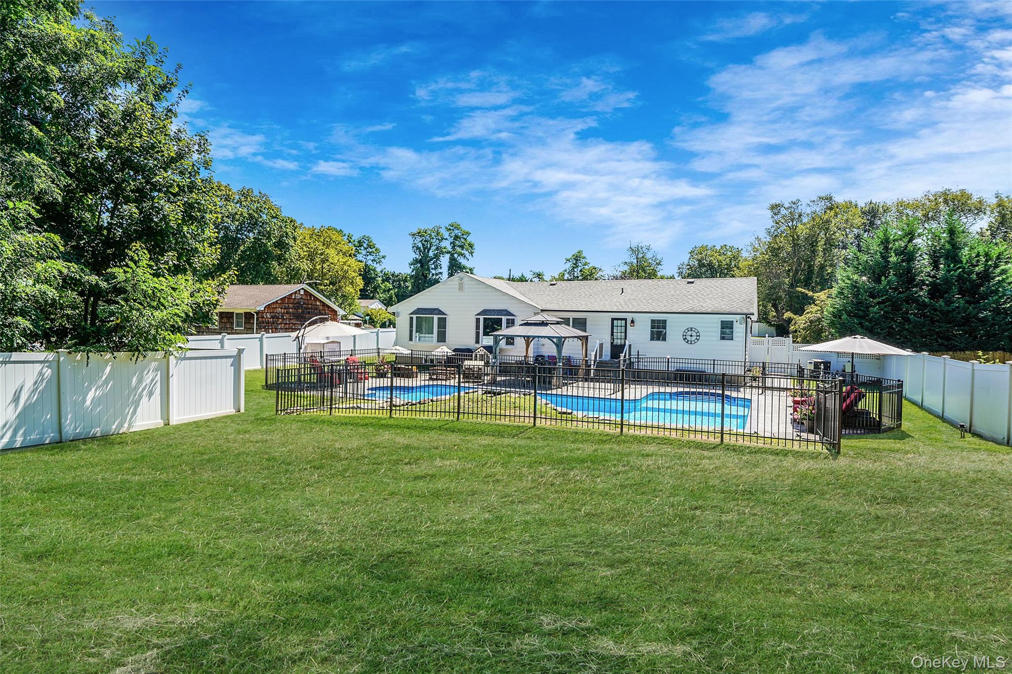 77 Woodland Road, Miller Place, NY 11764