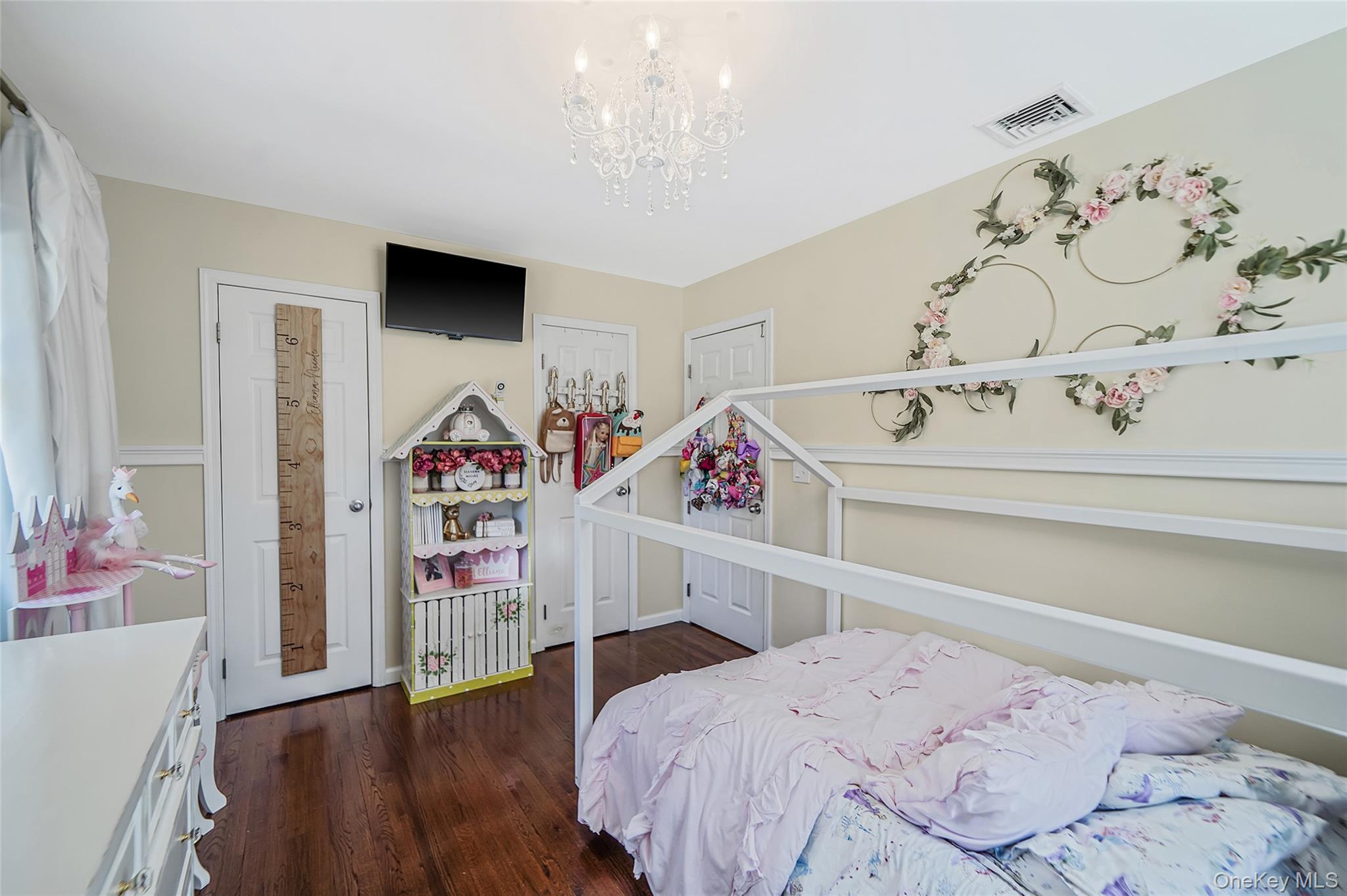 77 Woodland Road, Miller Place, NY 11764