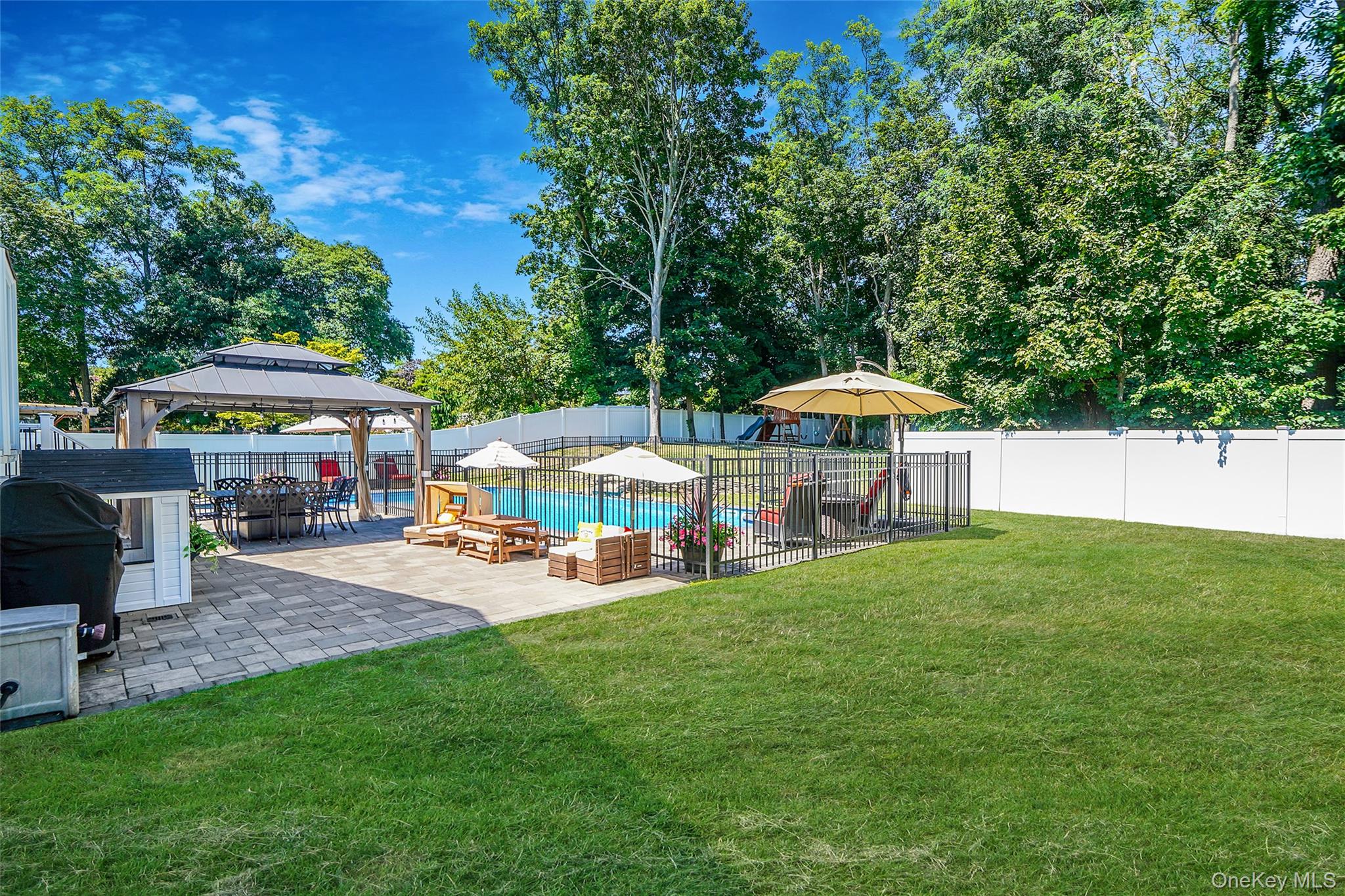 77 Woodland Road, Miller Place, NY 11764