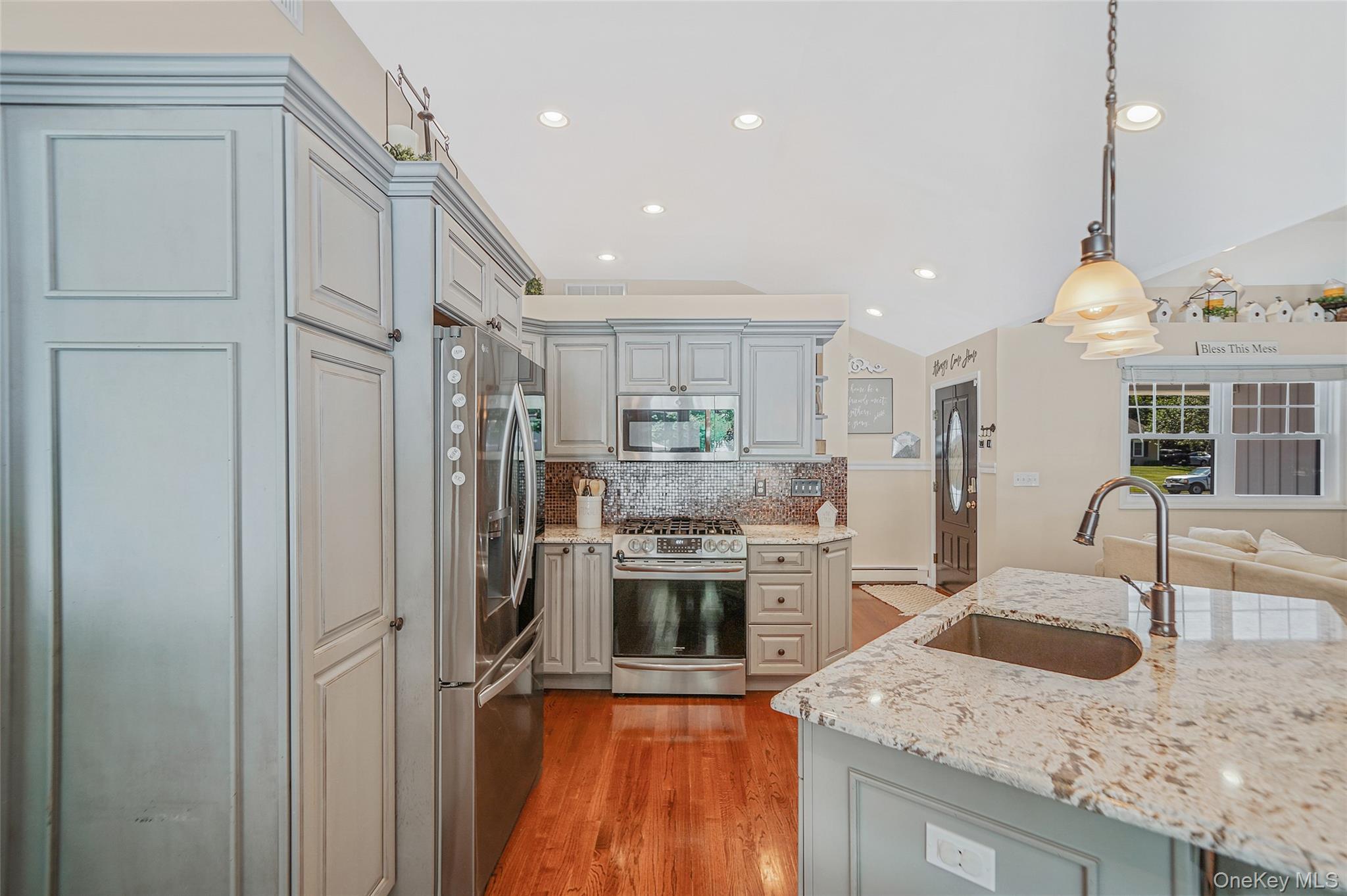 77 Woodland Road, Miller Place, NY 11764