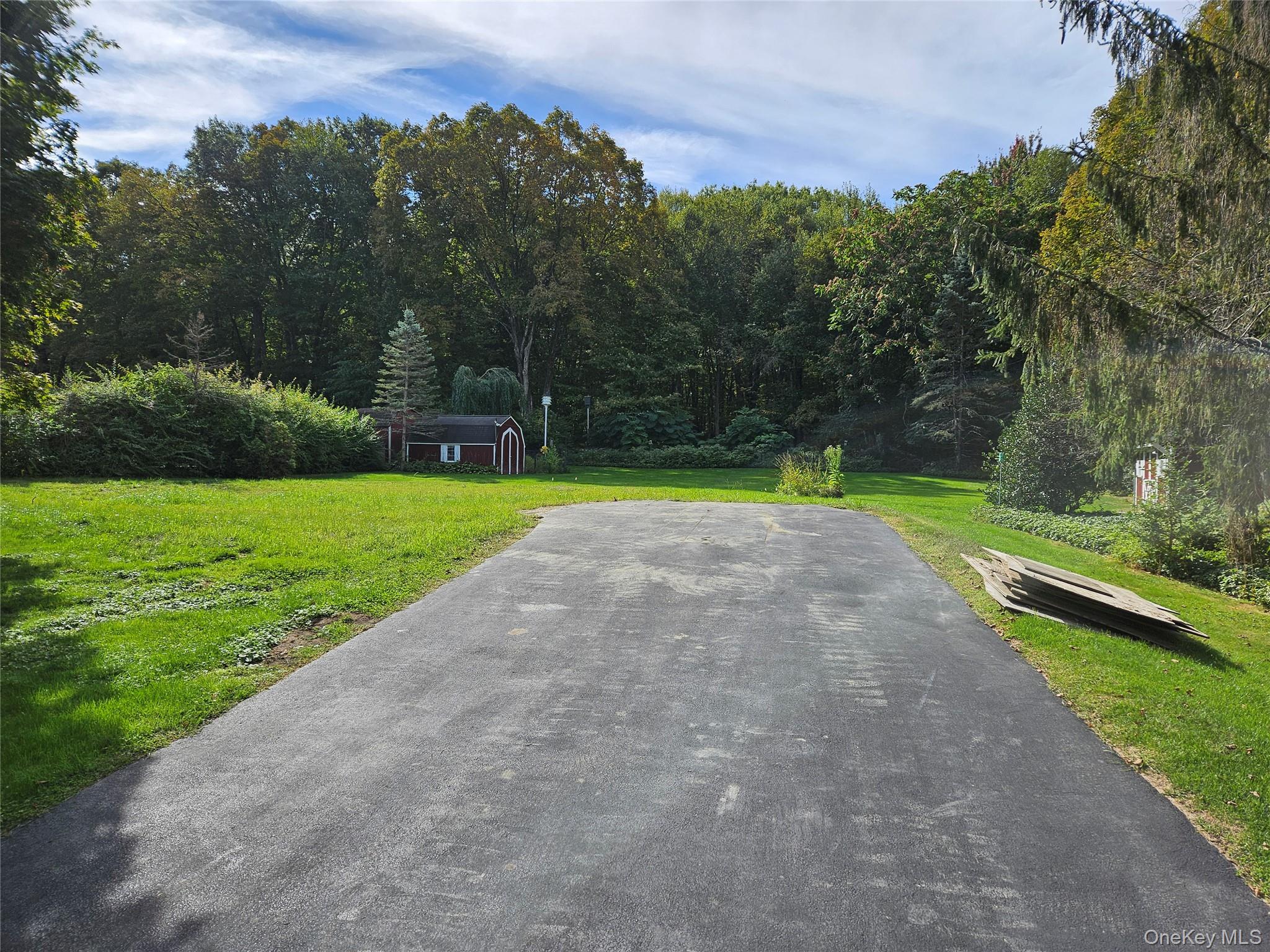 16 Seven Oaks Lane, Brewster, NY 10509