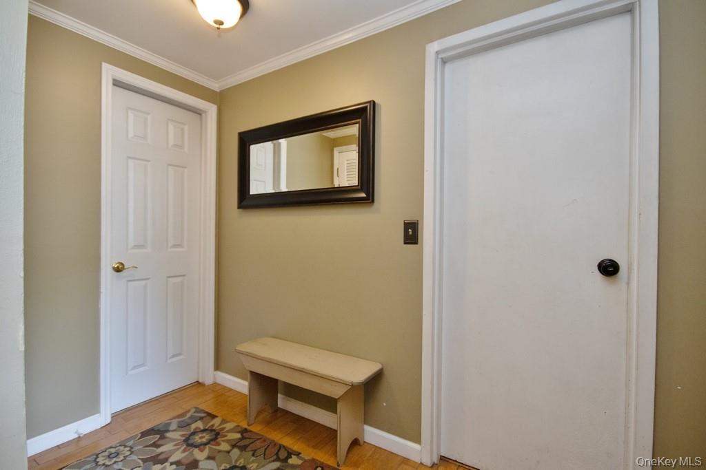 9 Birchwood Lane, Middletown, NY 10940