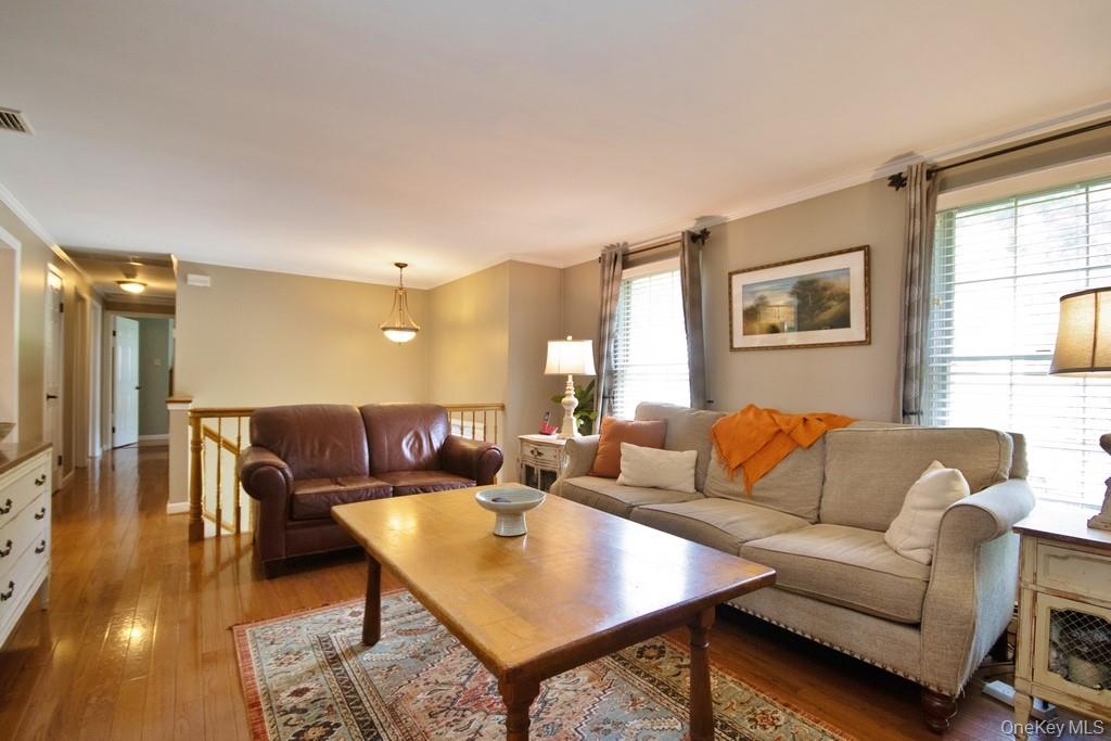 9 Birchwood Lane, Middletown, NY 10940