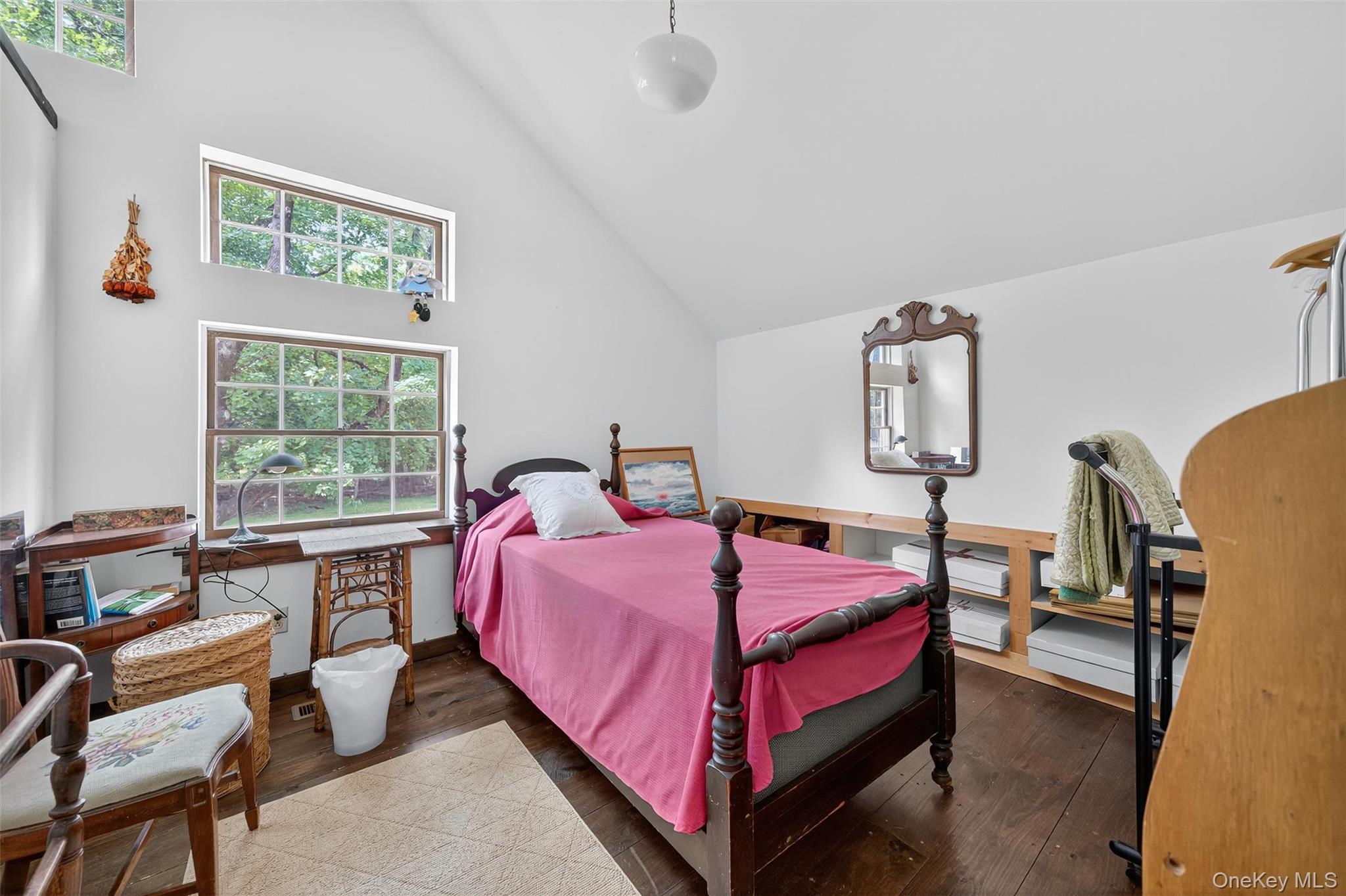 69 Smith Hill Road, Airmont, NY 10952