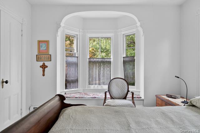 69 Smith Hill Road, Airmont, NY 10952