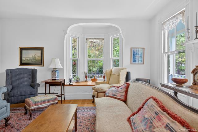 69 Smith Hill Road, Airmont, NY 10952