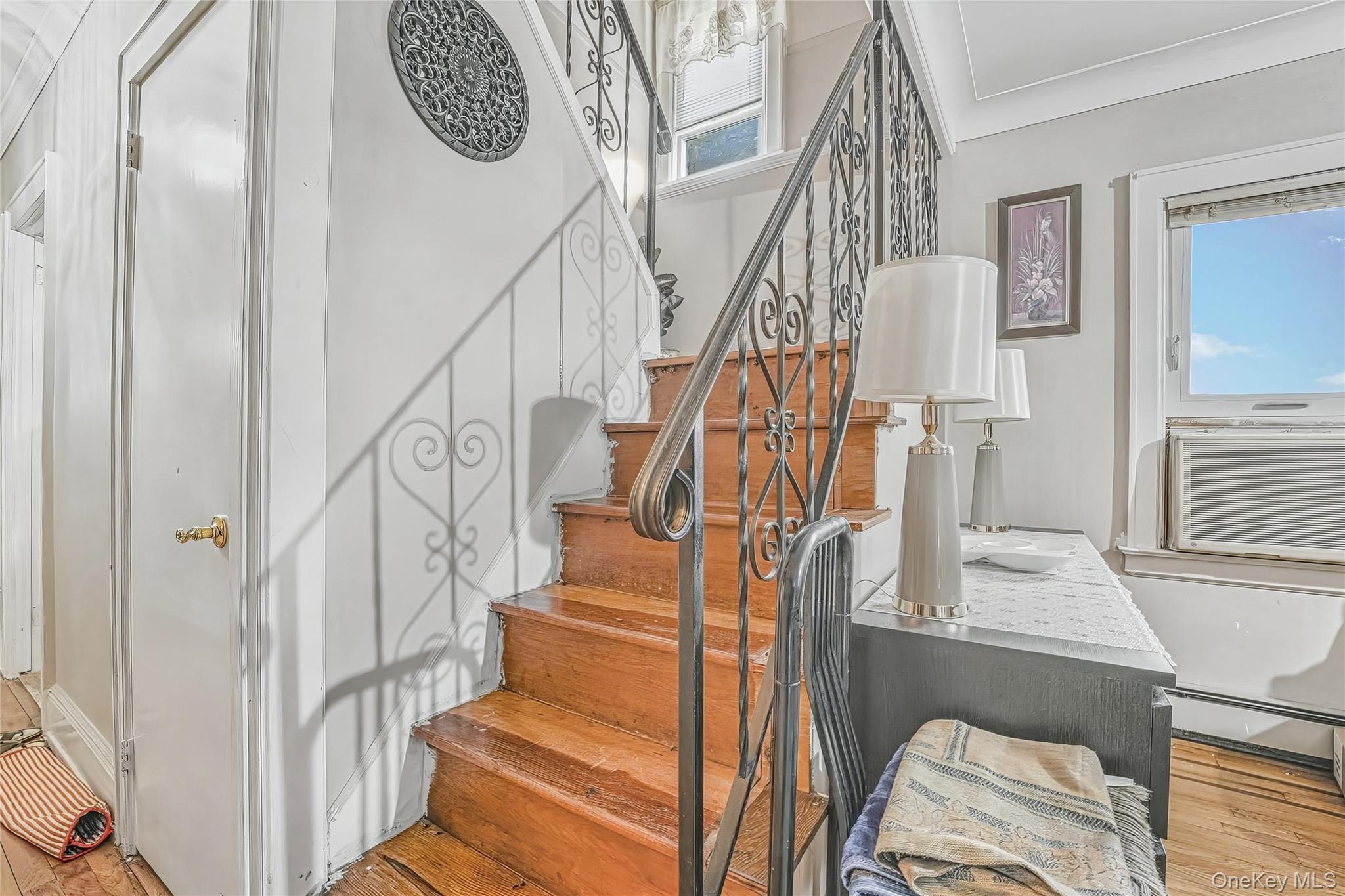 211 Ash Street, Valley Stream, NY 11580