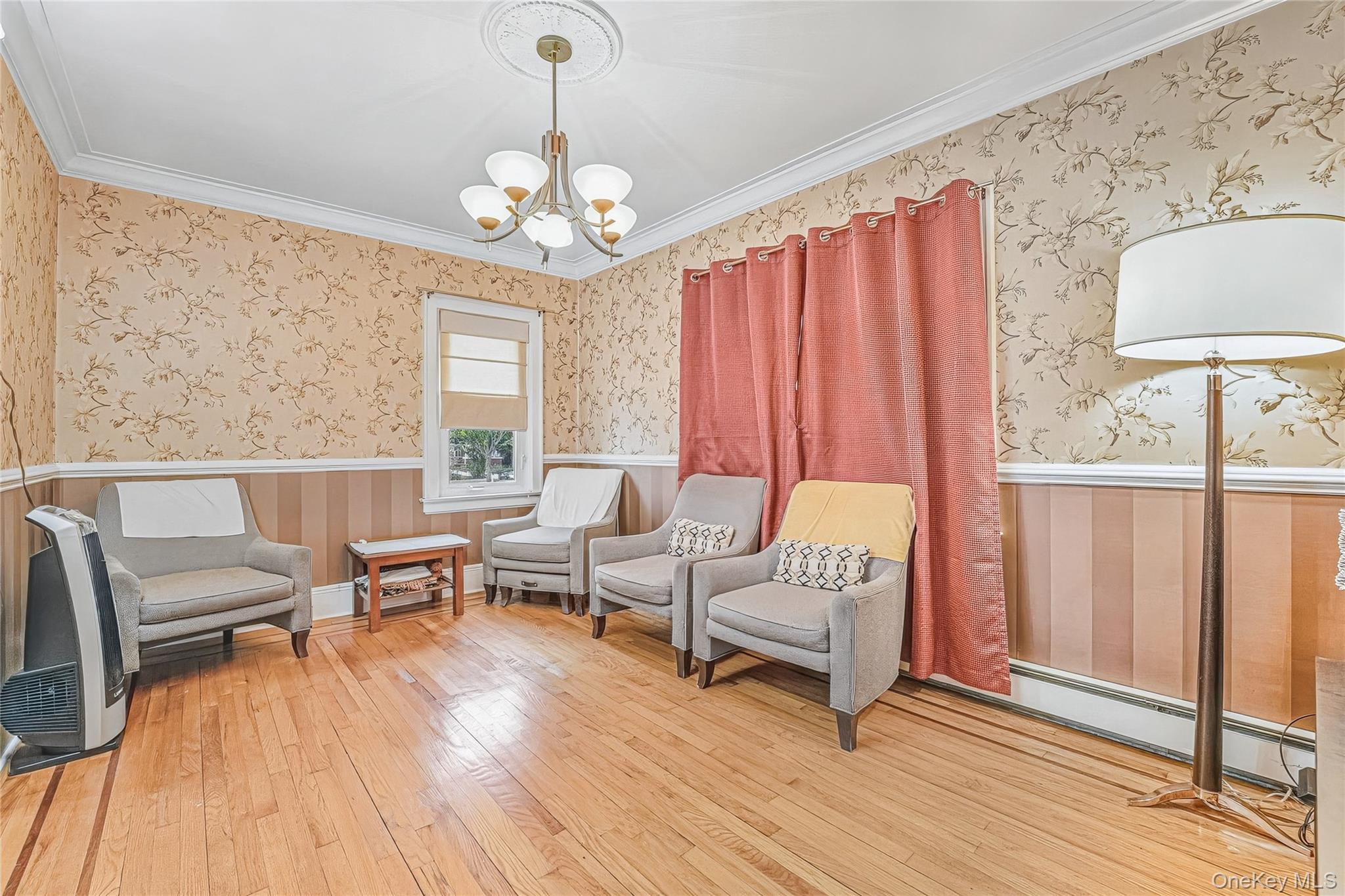 211 Ash Street, Valley Stream, NY 11580