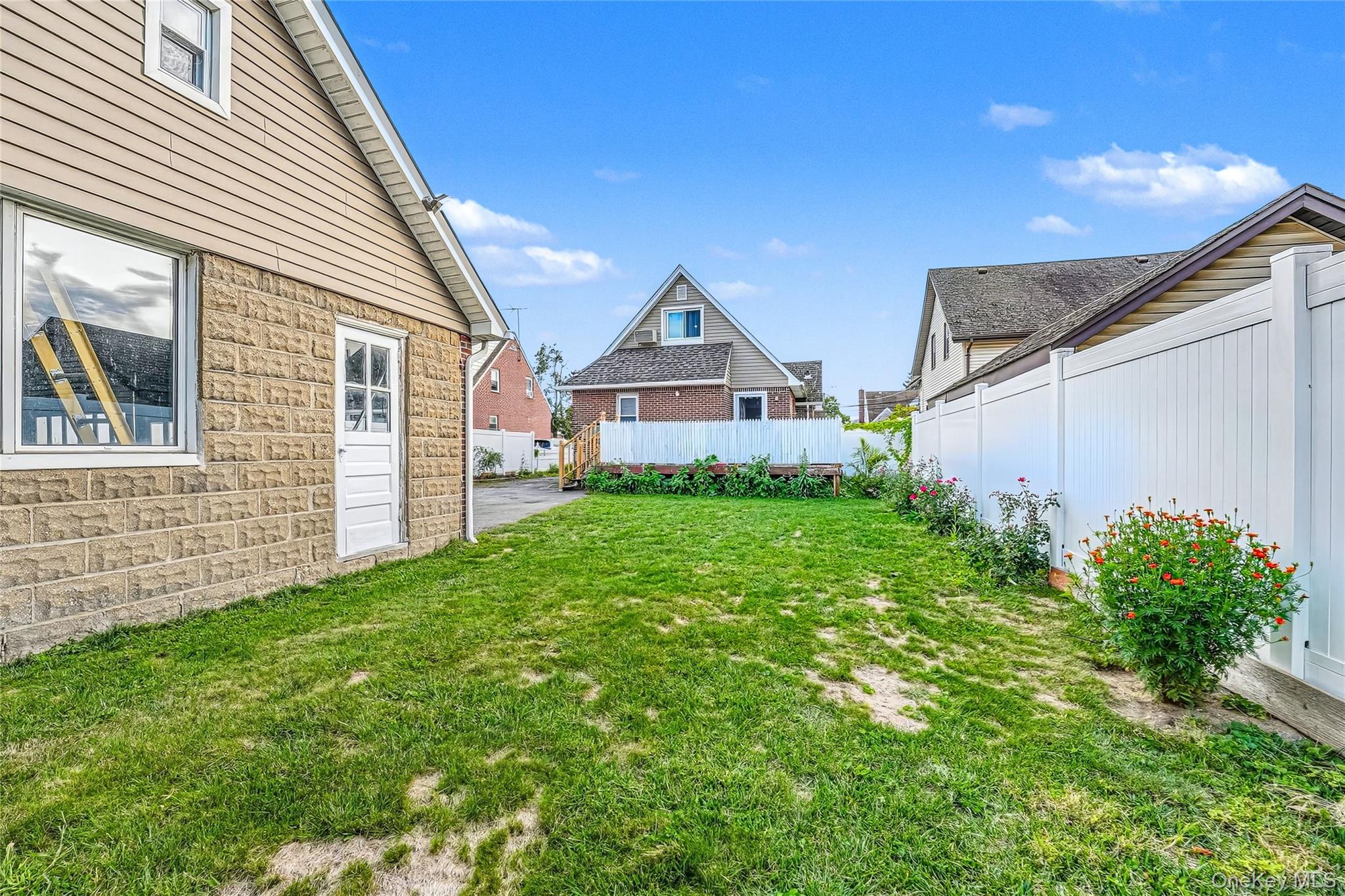 211 Ash Street, Valley Stream, NY 11580