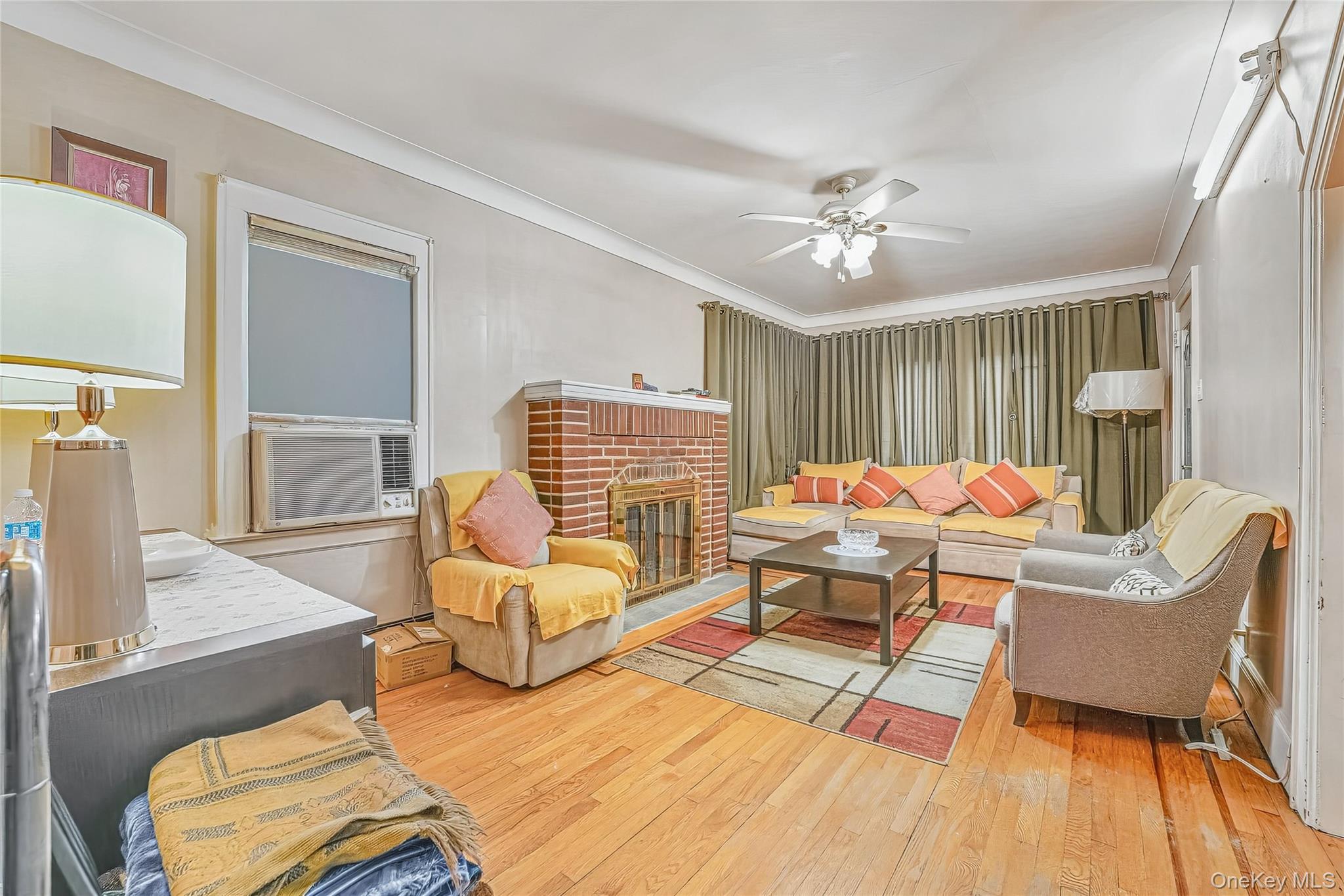 211 Ash Street, Valley Stream, NY 11580