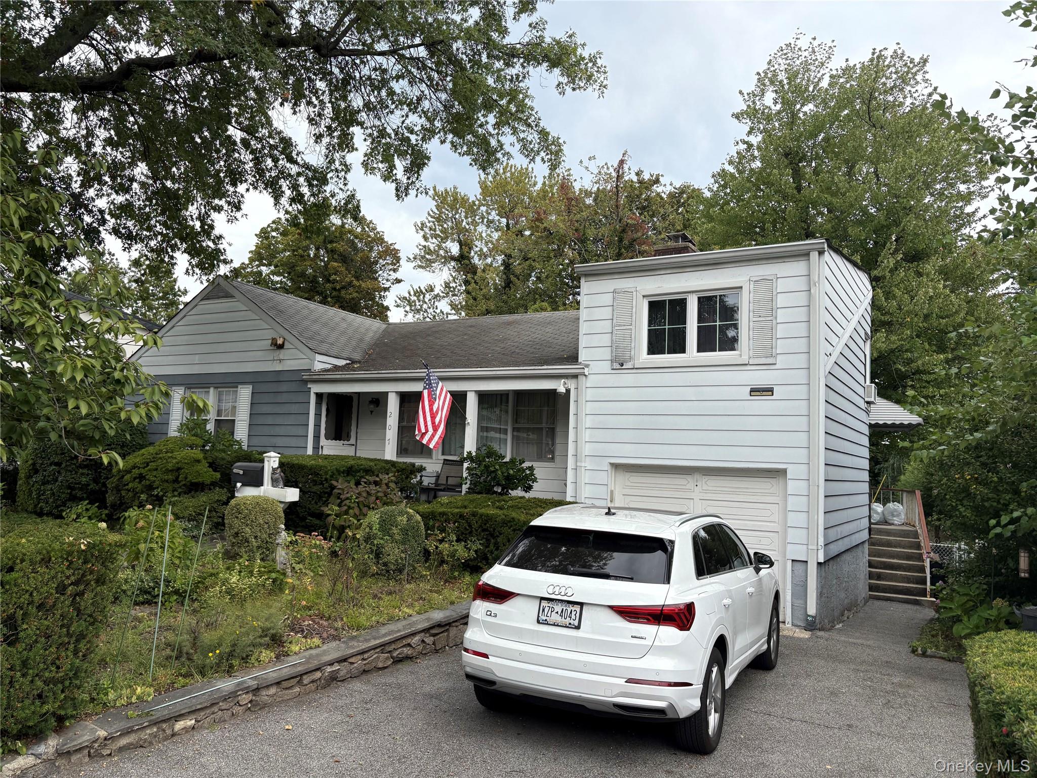 205 Kimball Terrace, Yonkers, NY 10704