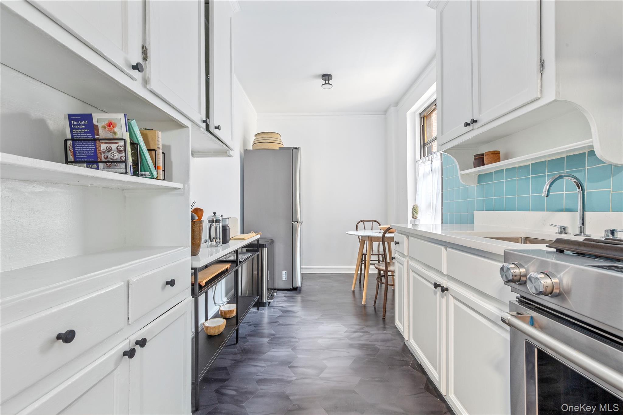 47-25 40th Street # 2C, Sunnyside, NY 11104