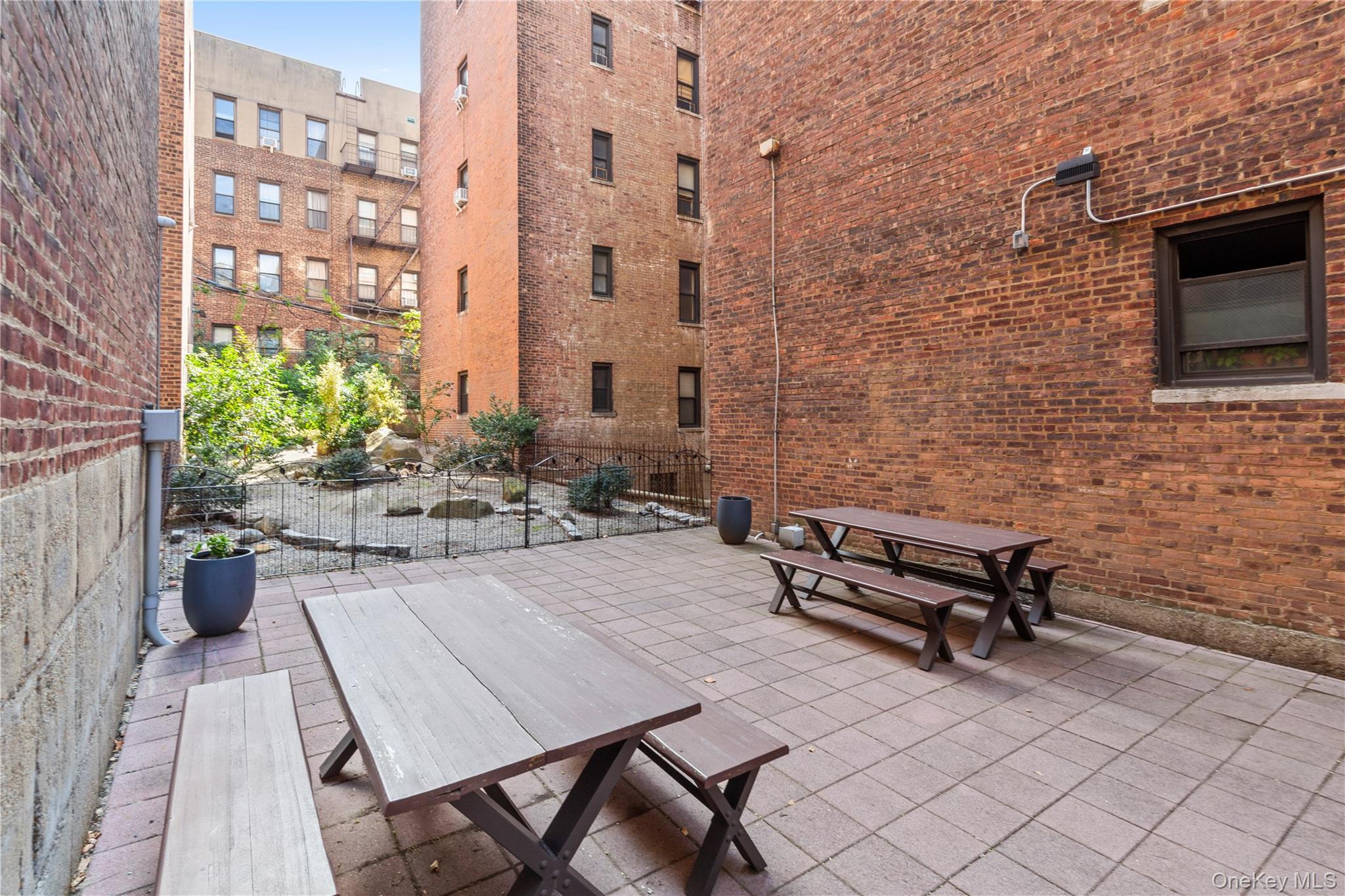 47-25 40th Street # 2C, Sunnyside, NY 11104