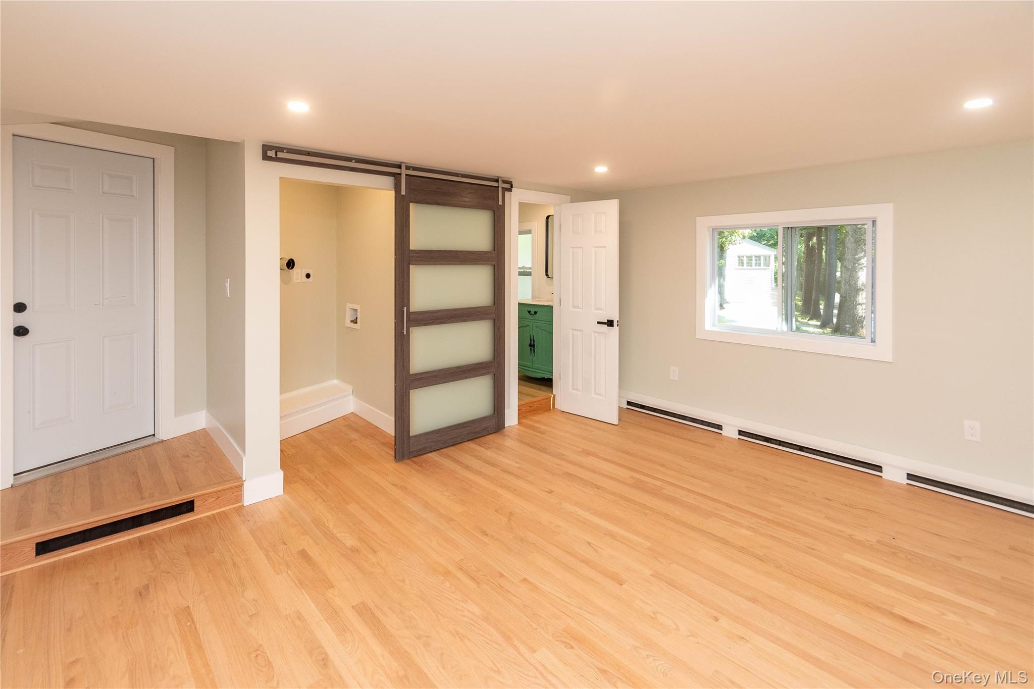 11 Tree Top Lane, Poughkeepsie, NY 12603