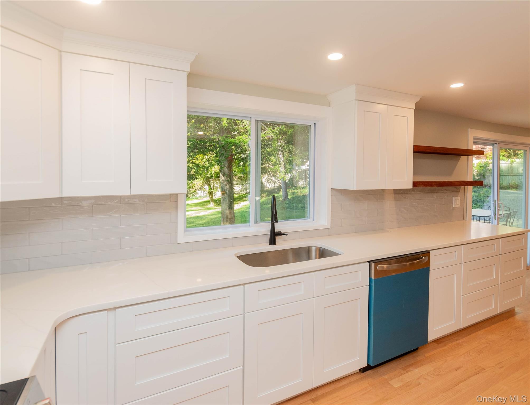 11 Tree Top Lane, Poughkeepsie, NY 12603