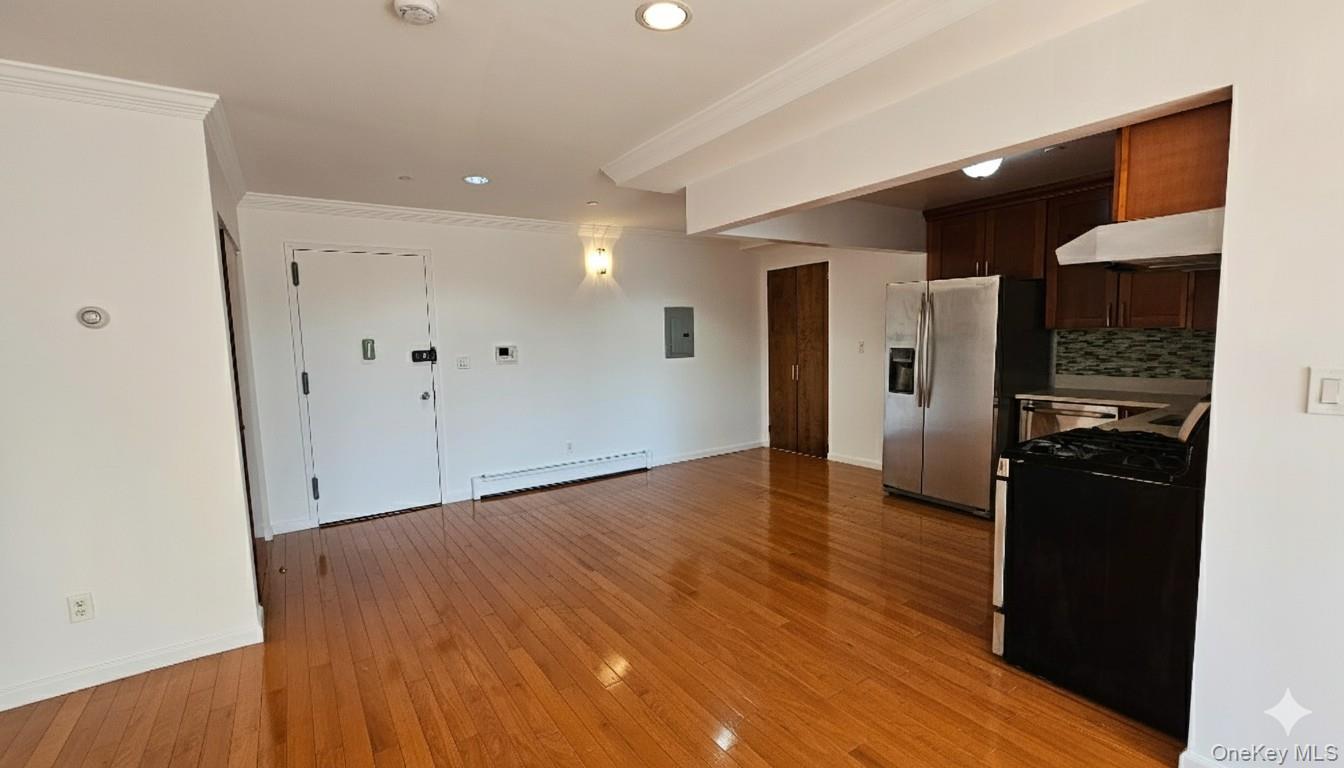 149-06 Northern Boulevard # 302, Flushing, NY 11354