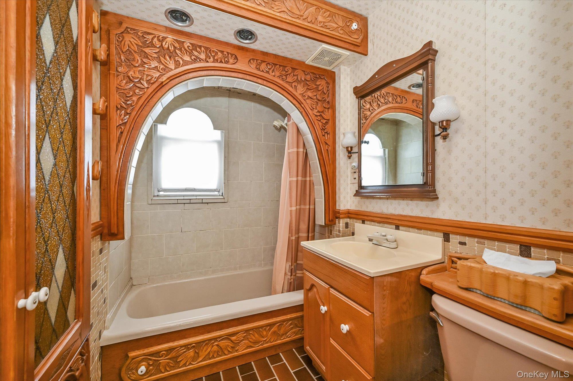 2559 123rd Street, Flushing, NY 11354