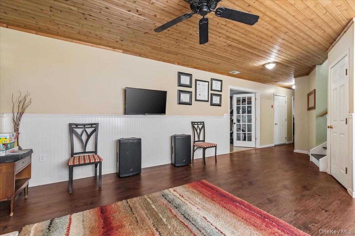 101 Plymouth Avenue, East Patchogue, NY 11772