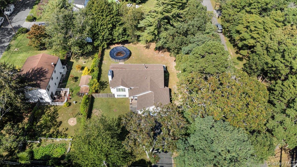 101 Plymouth Avenue, East Patchogue, NY 11772