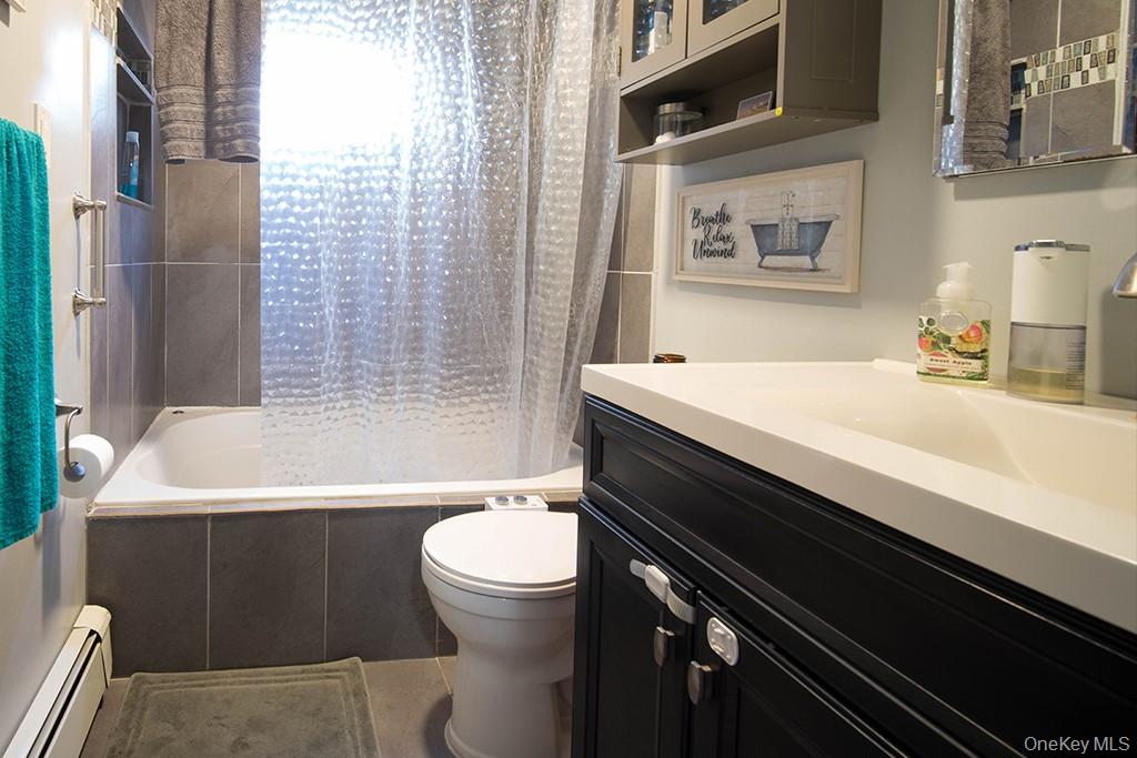 1 Puritan Place, West Babylon, NY 11704