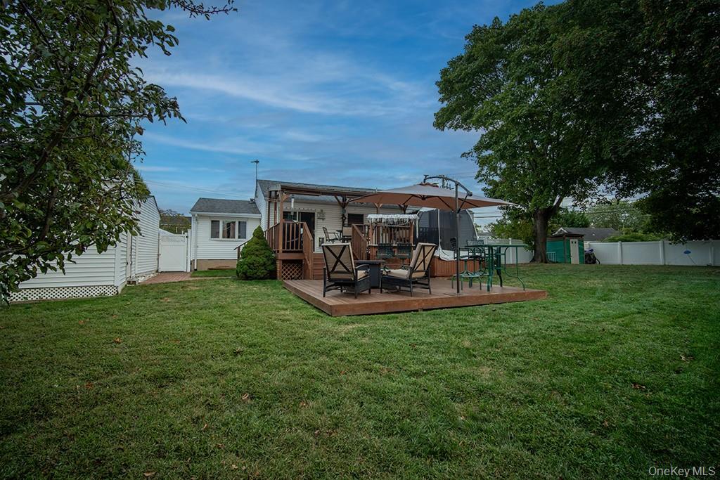 1 Puritan Place, West Babylon, NY 11704