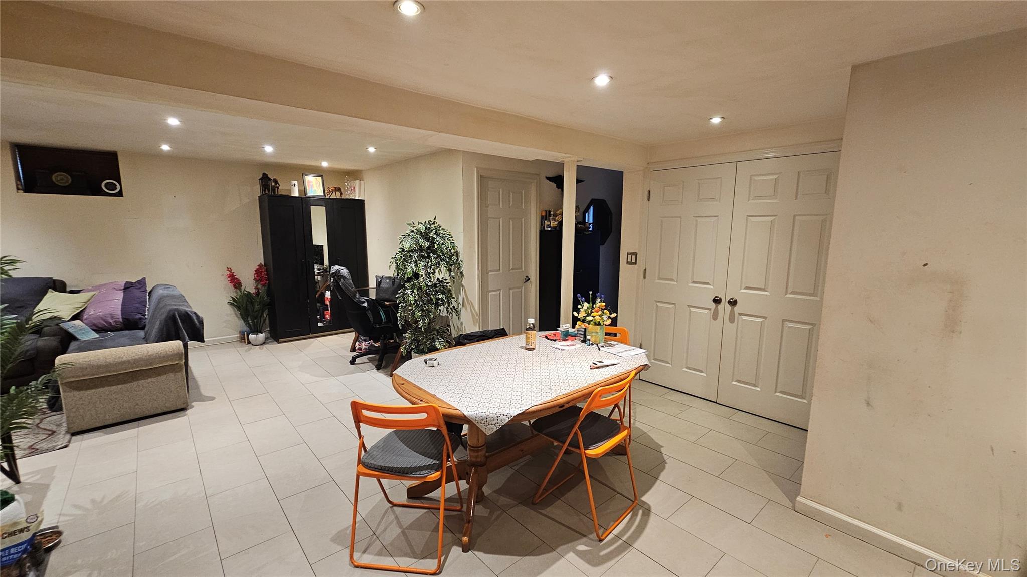 65-19 Dieterle Crescent, Rego Park, NY 11374