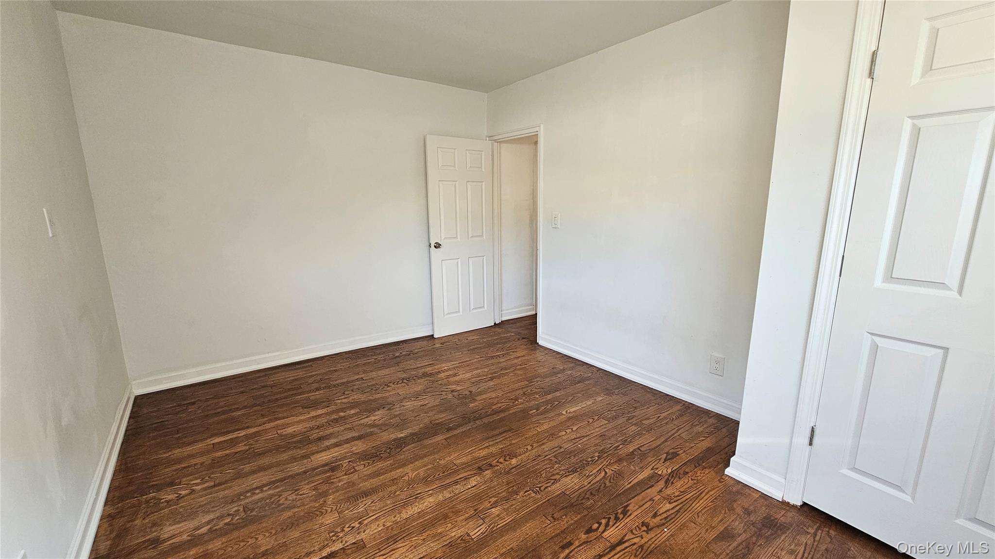 65-19 Dieterle Crescent, Rego Park, NY 11374