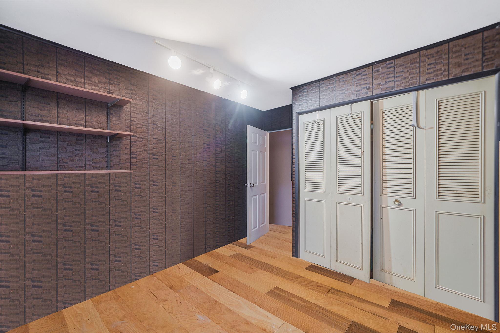 17 Whitmore Lane, Coram, NY 11727