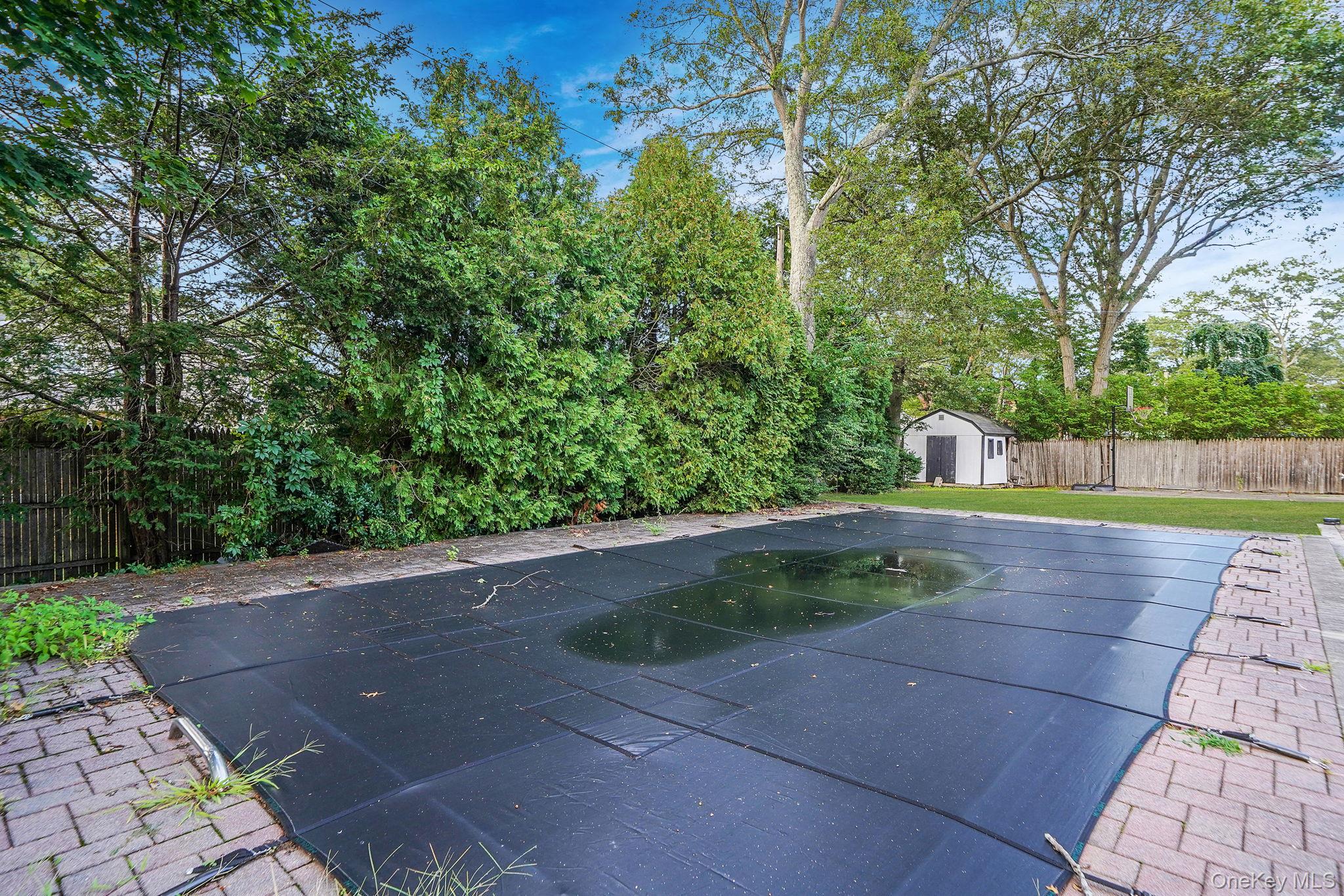 17 Whitmore Lane, Coram, NY 11727