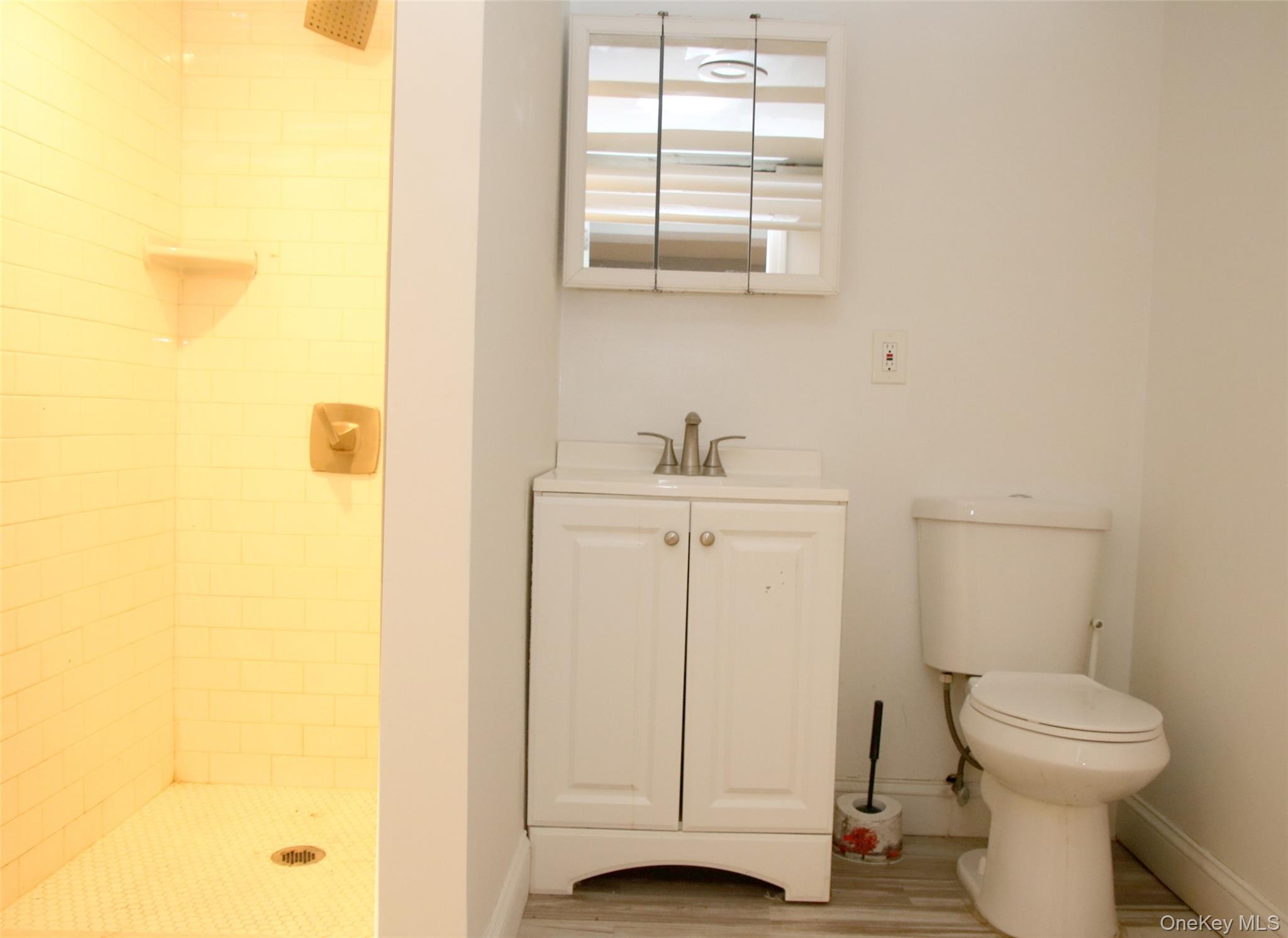 104-07 177TH Street, Jamaica, NY 11433