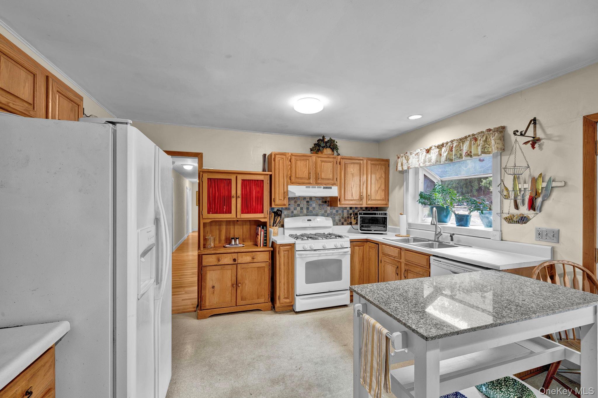 352 Old Route 22, Wassaic, NY 12592