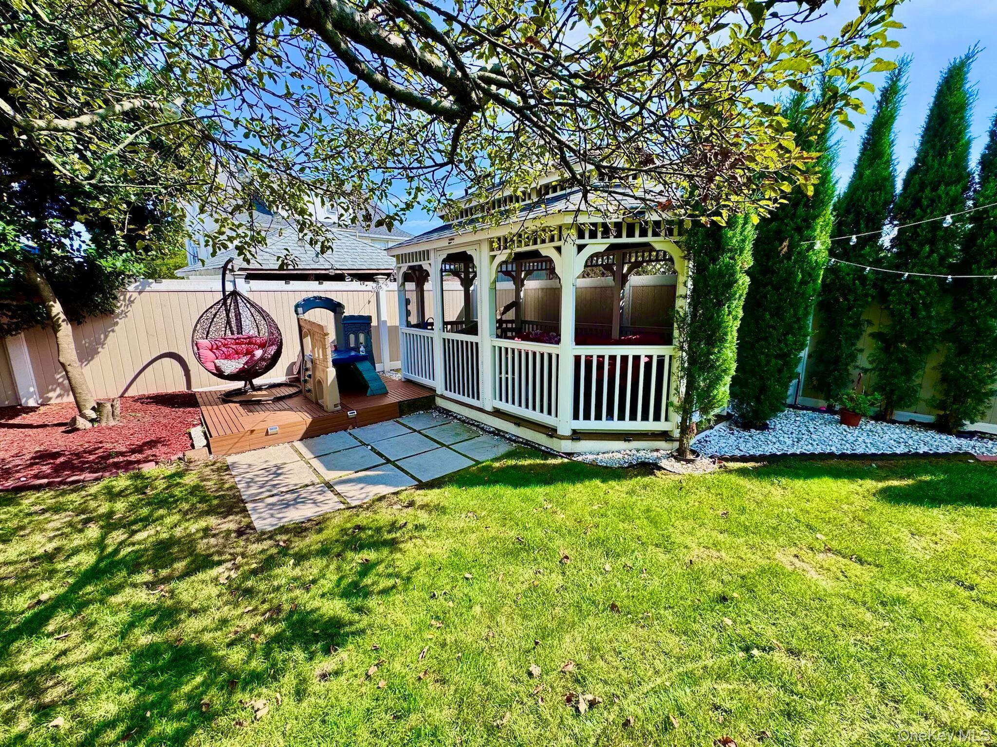 62 Walnut Road, Inwood, NY 11096