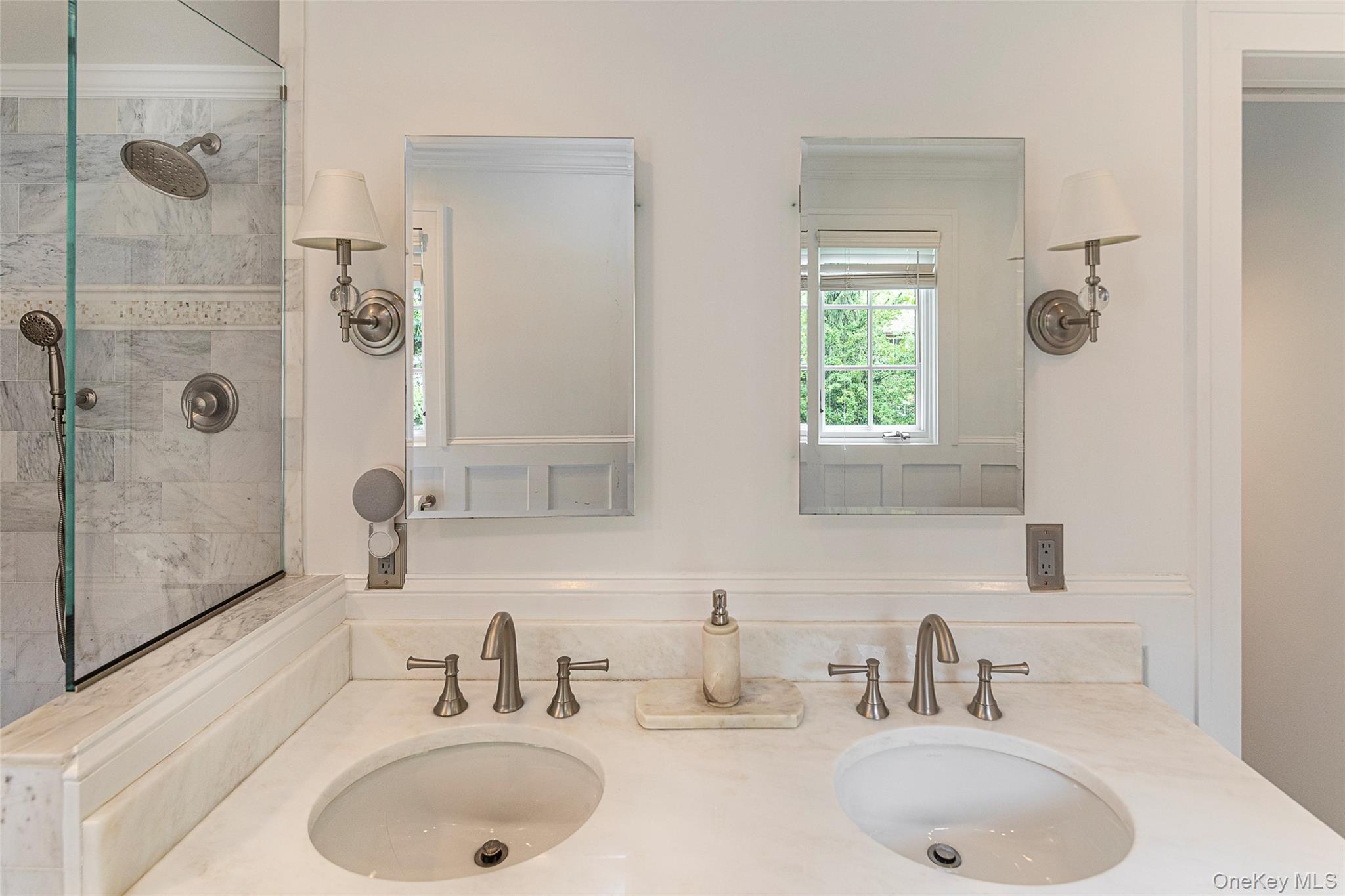 119 Pondfield Road W, Bronxville, NY 10708