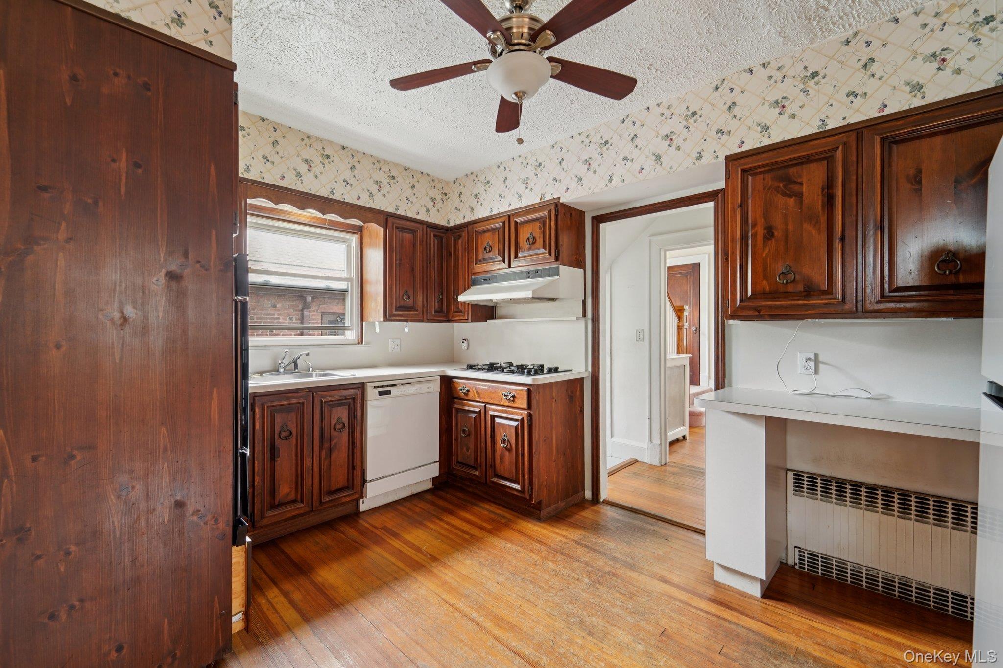 115 Morsemere Avenue, Yonkers, NY 10703