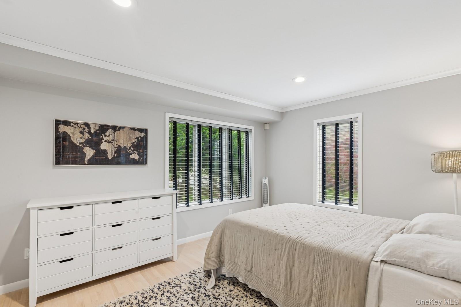 333 Roe Avenue, East Patchogue, NY 11772